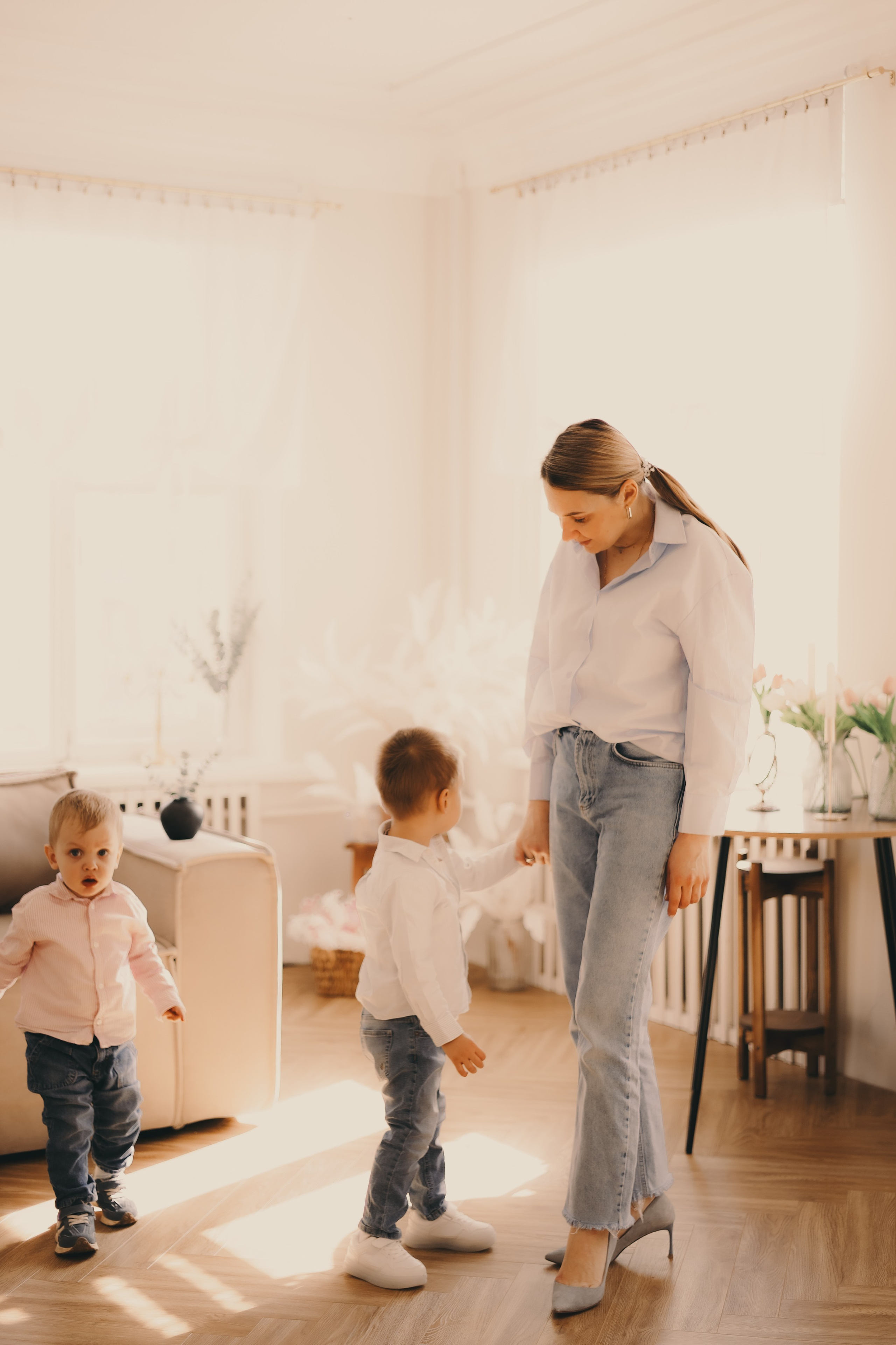 Два малыша и их мама. Фотограф Мария Лаенко