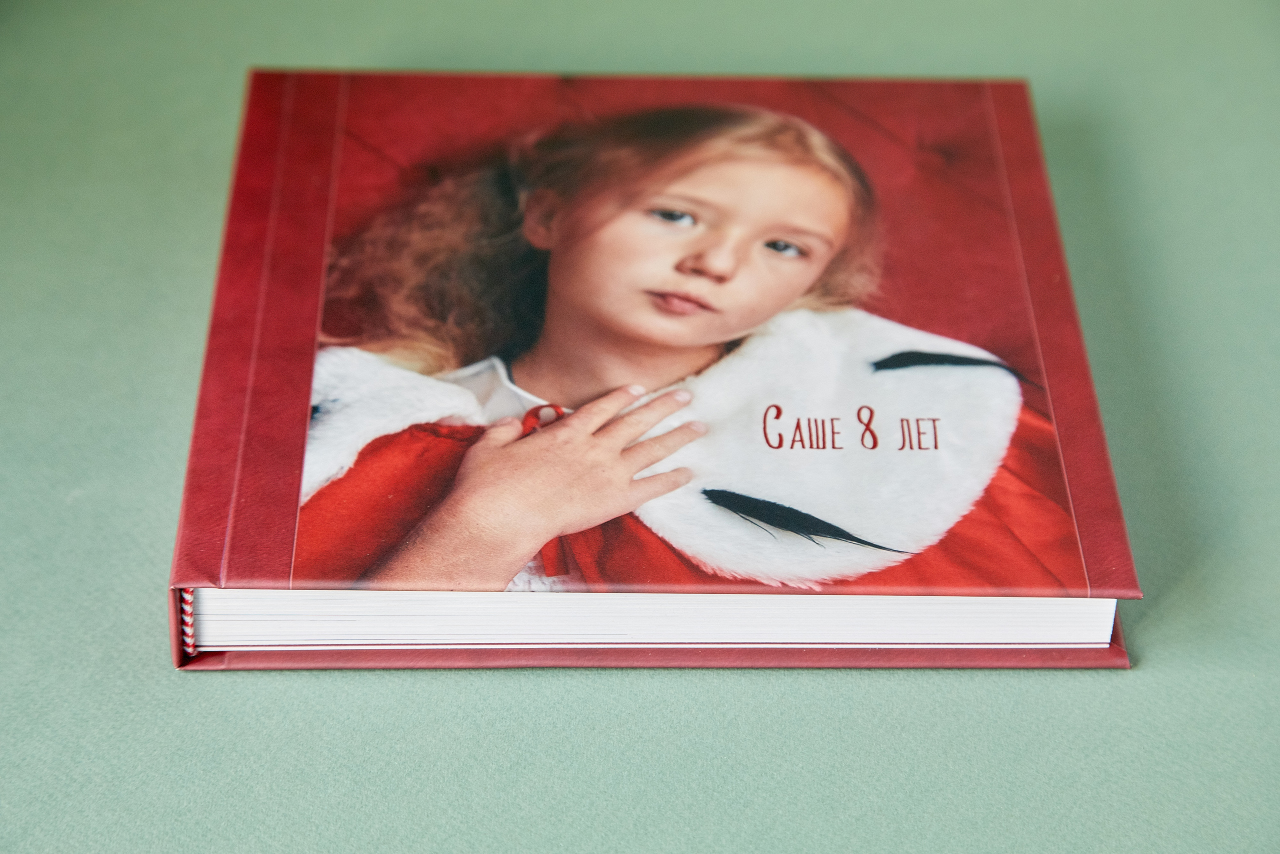 Напечатанные фотокниги. Репортажный фотограф в Москве Константин Дерягин