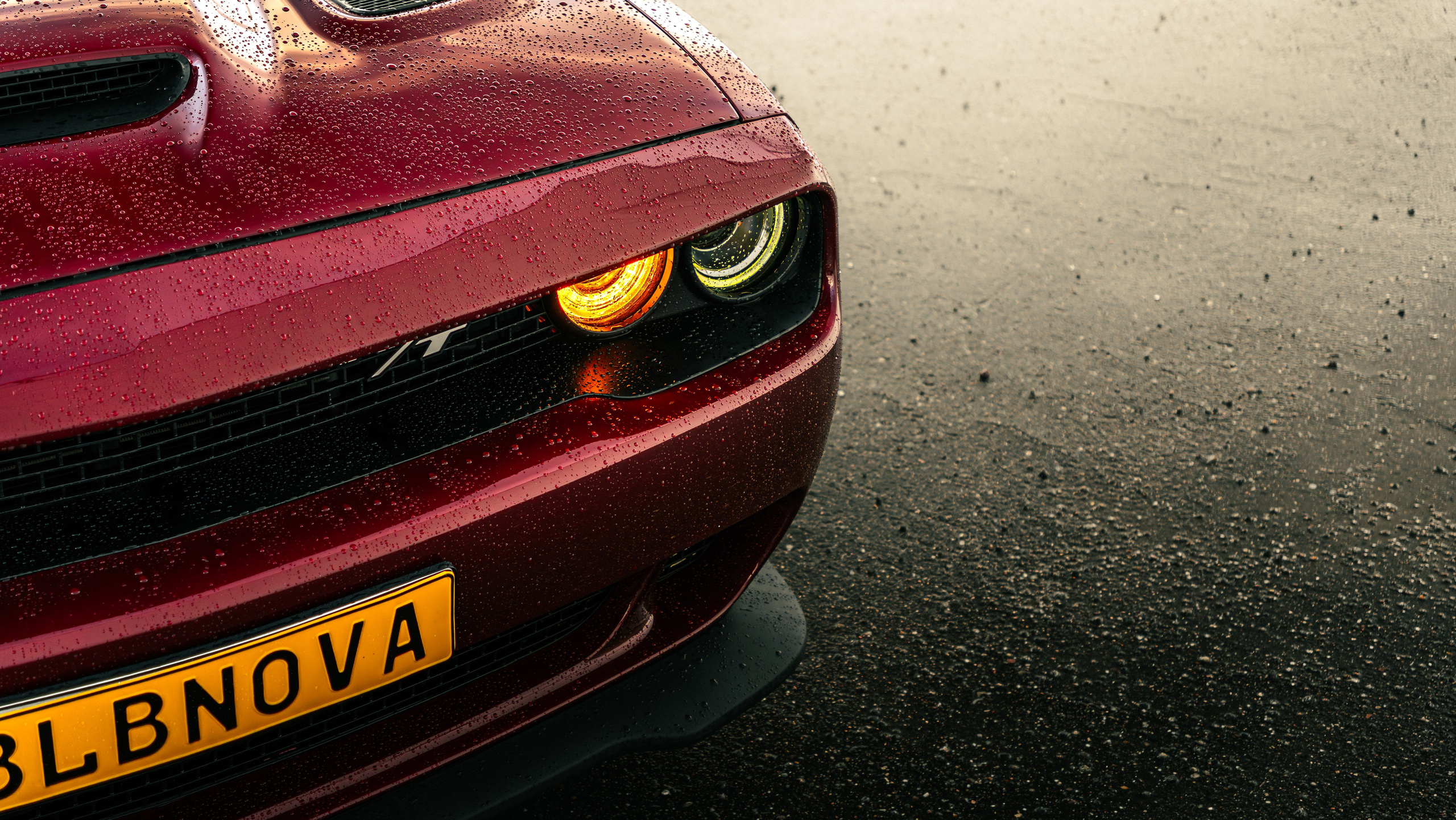 Dodge Challenger 5.7. Valya Fleks