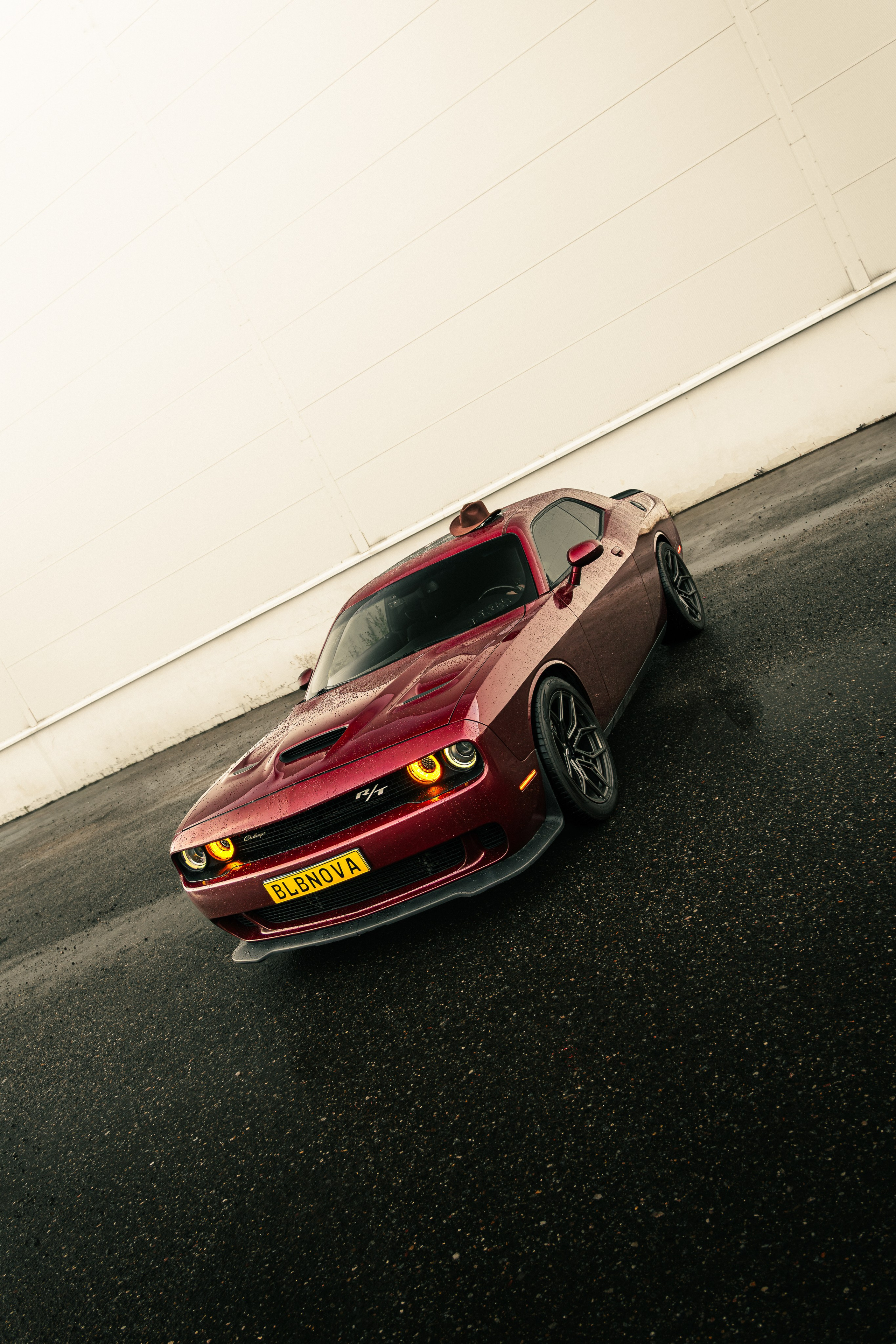 Dodge Challenger 5.7. Valya Fleks