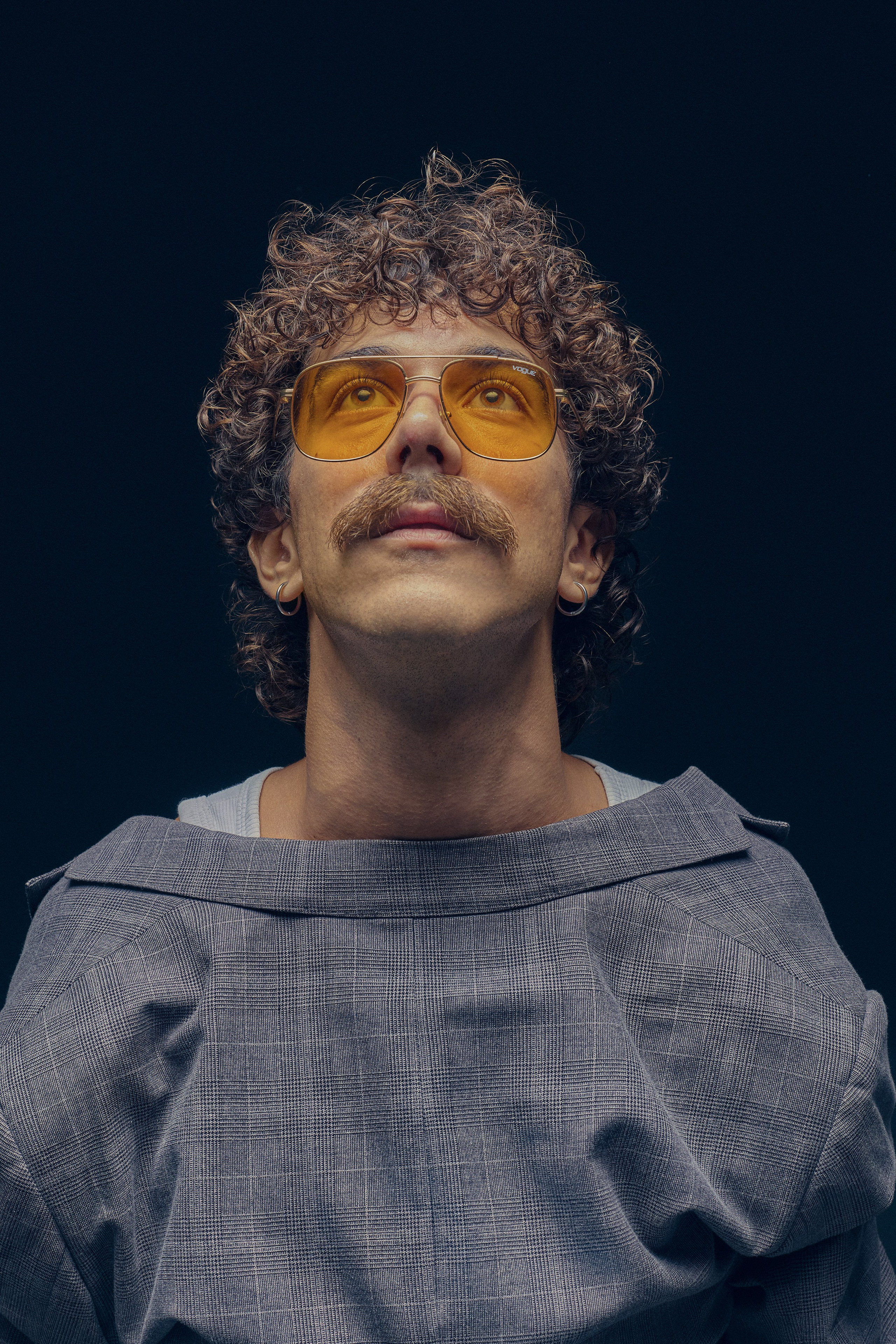 Artistic photoshoot in Barcelona. Europe Wedding Photo  — destination wedding photography across Europe and the Middle East