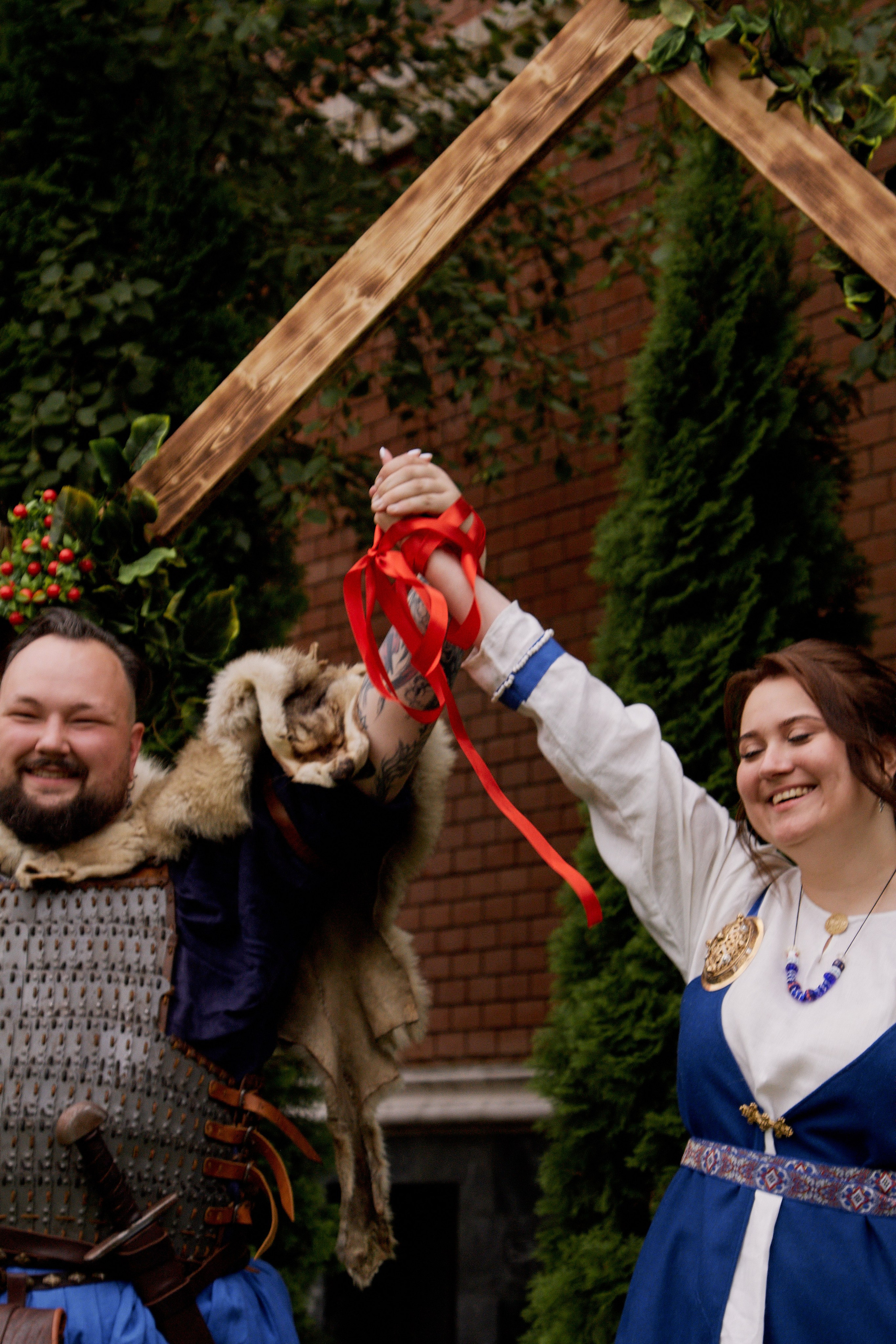 Юлия и Антон. Выездная роспись в стиле викингов. Фотограф лавстори Москва/МО Приятелева Ангелина