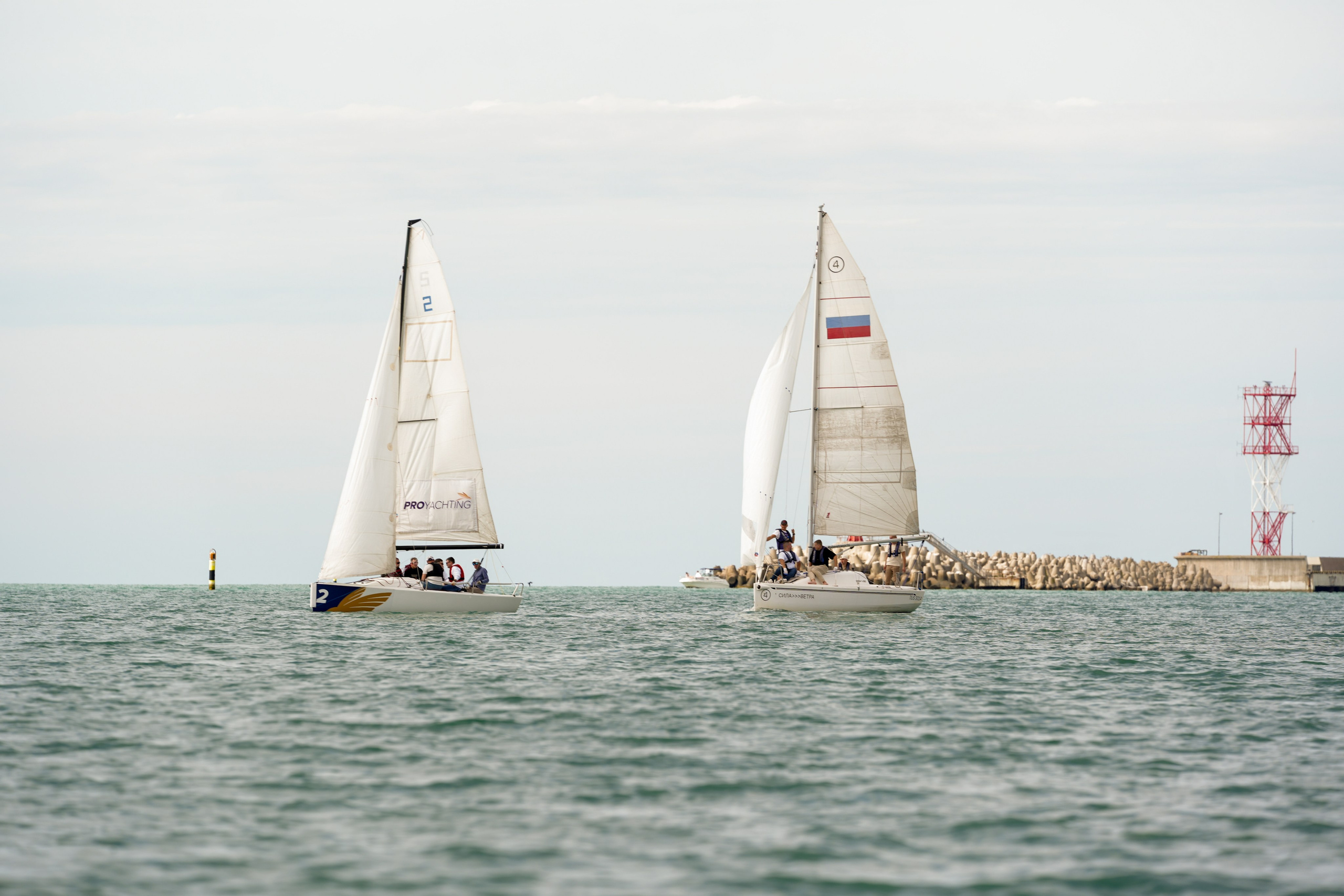 Яхтенная регата для компании Агрегатка. Репортажный фотограф в Красной Поляне и Сочи Павлюченко Екатерина