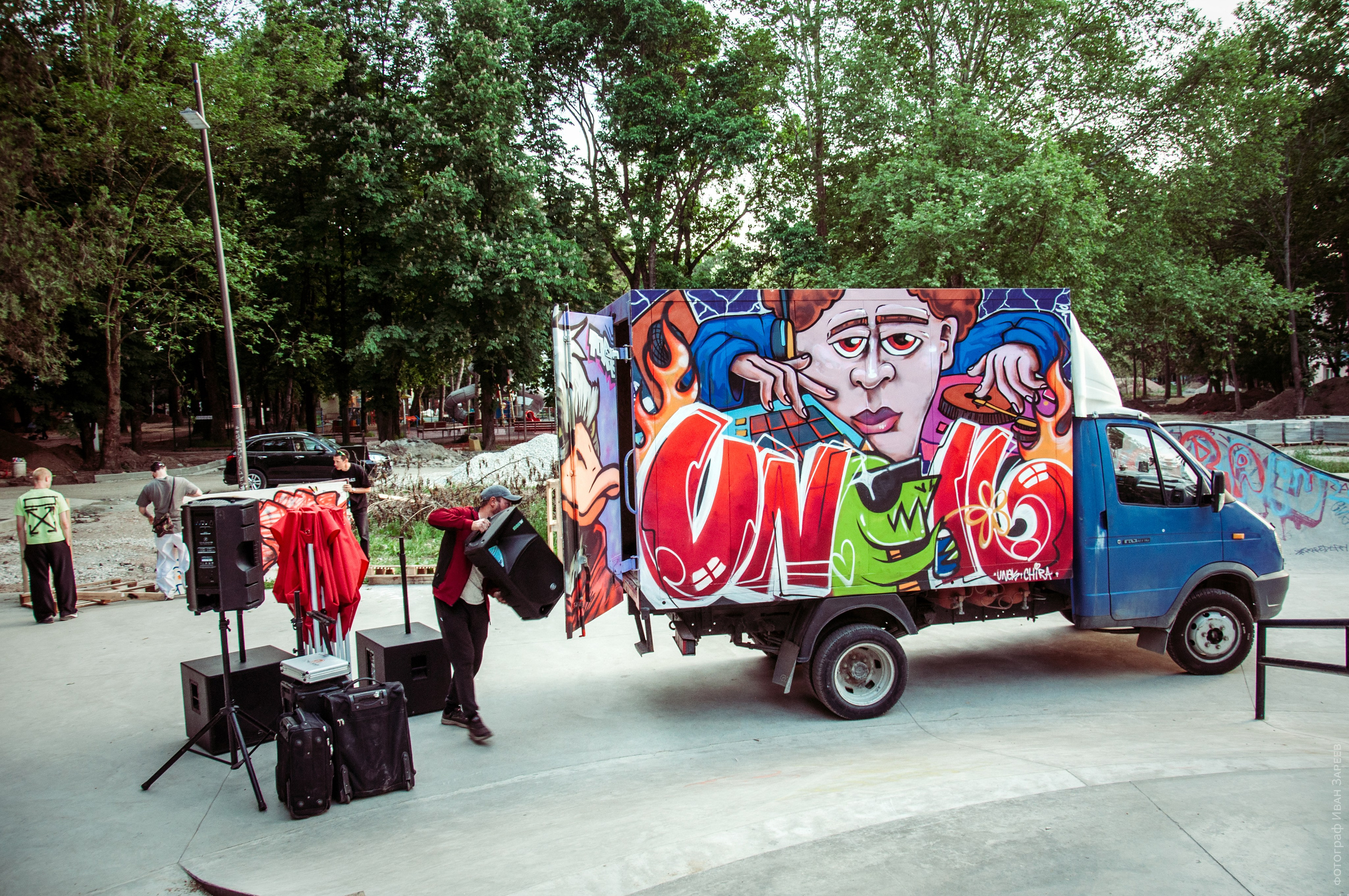 Граффити и брейкинг. Репортажный фотограф в Симферополе Зареев Иван