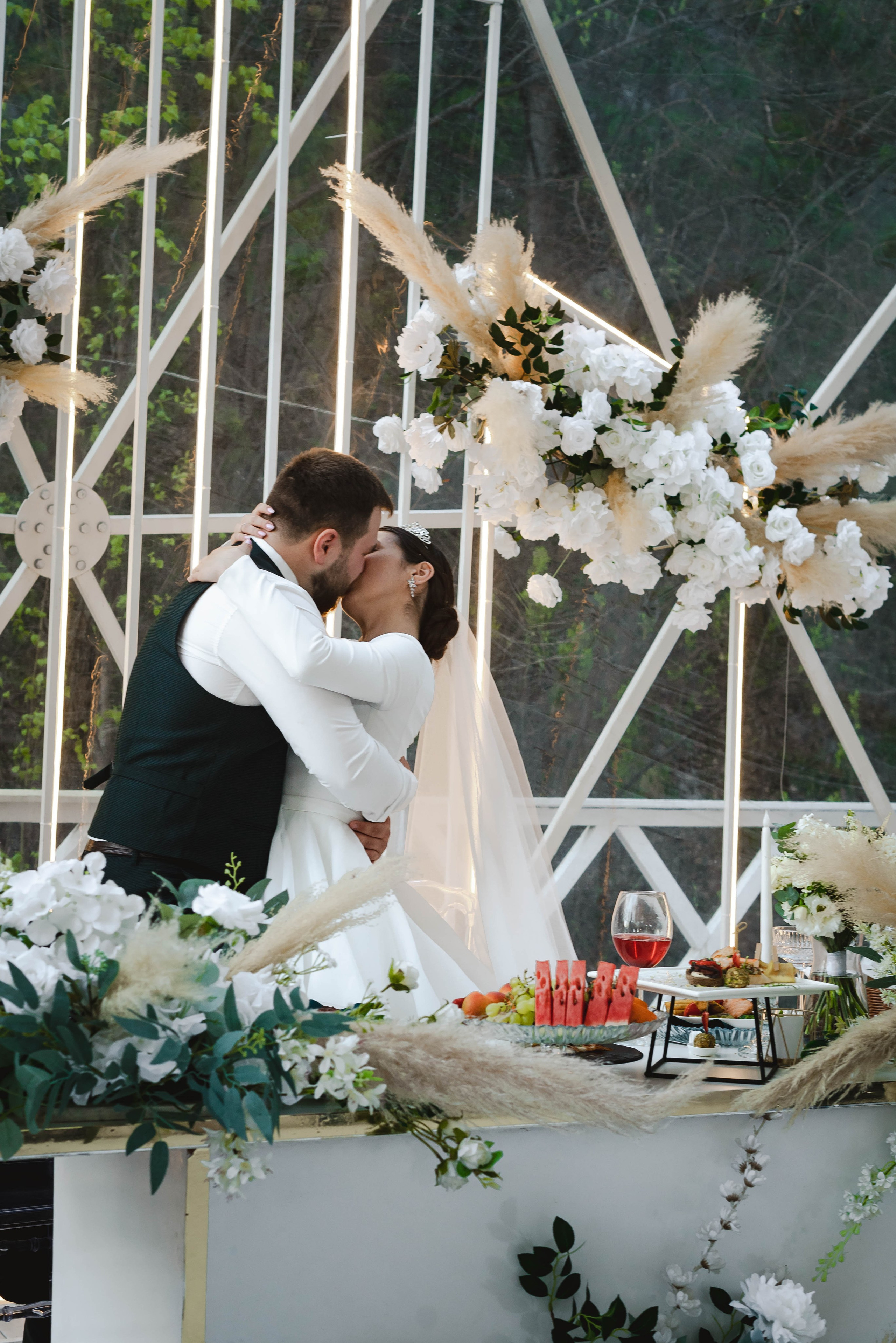 Очарование мая. Свадебный и семейный фотограф в Новосибирске, Санкт-Петербурге, Москве