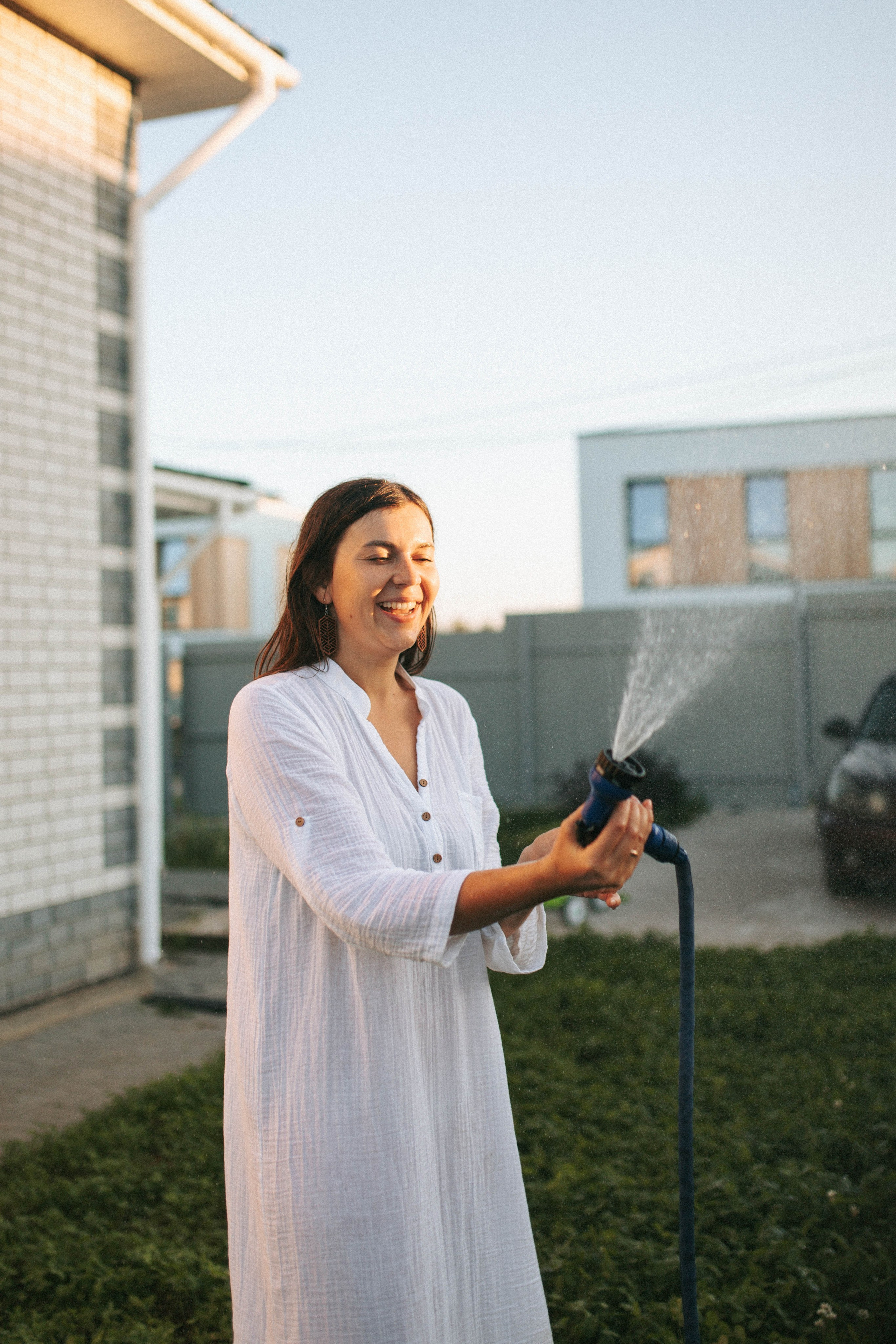 Во дворе своего дома. Свадебный и семейный фотограф в Нижнем Новгороде