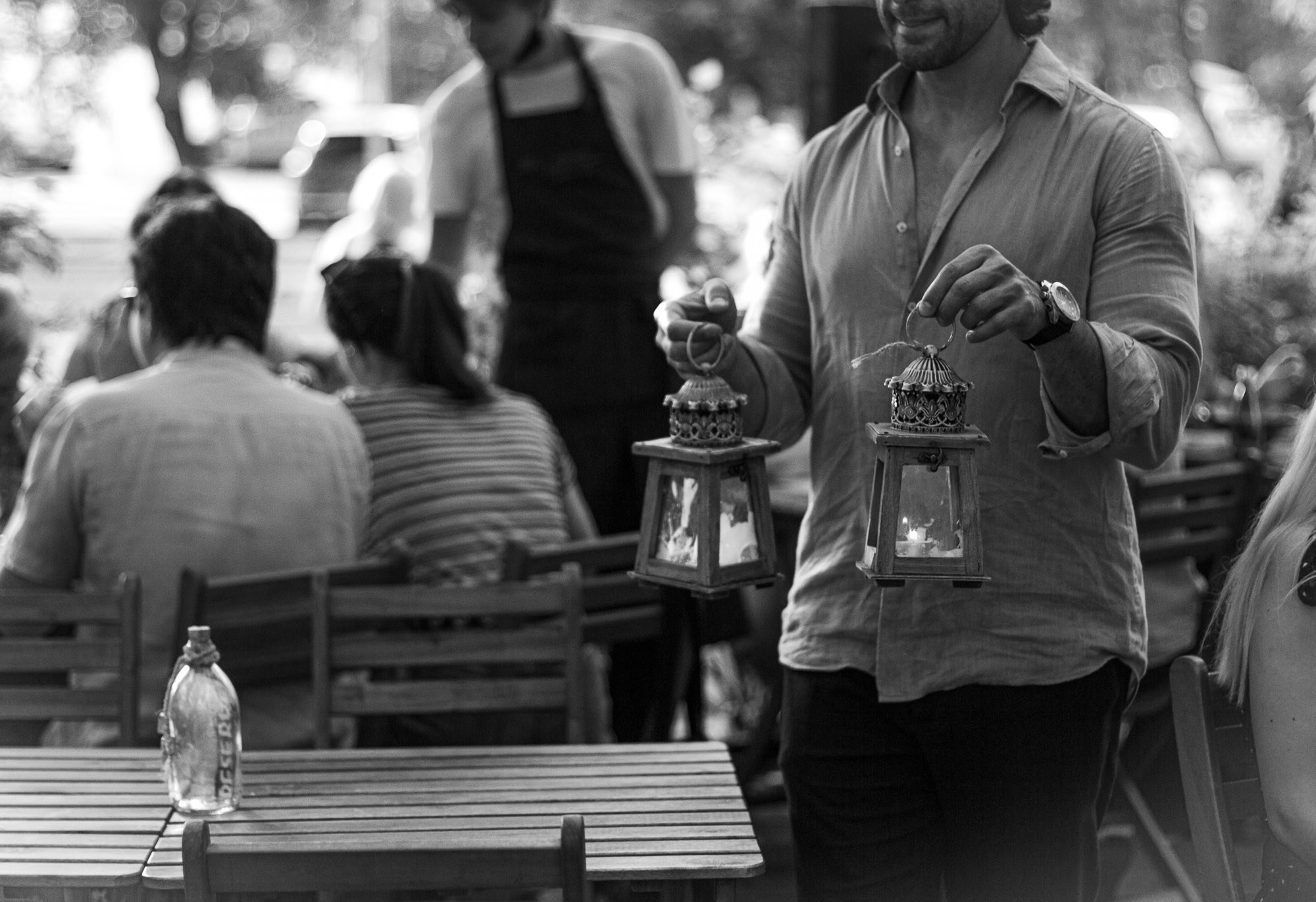 Концерт в летнем кафе Bollo. SaGaFOTO.ru