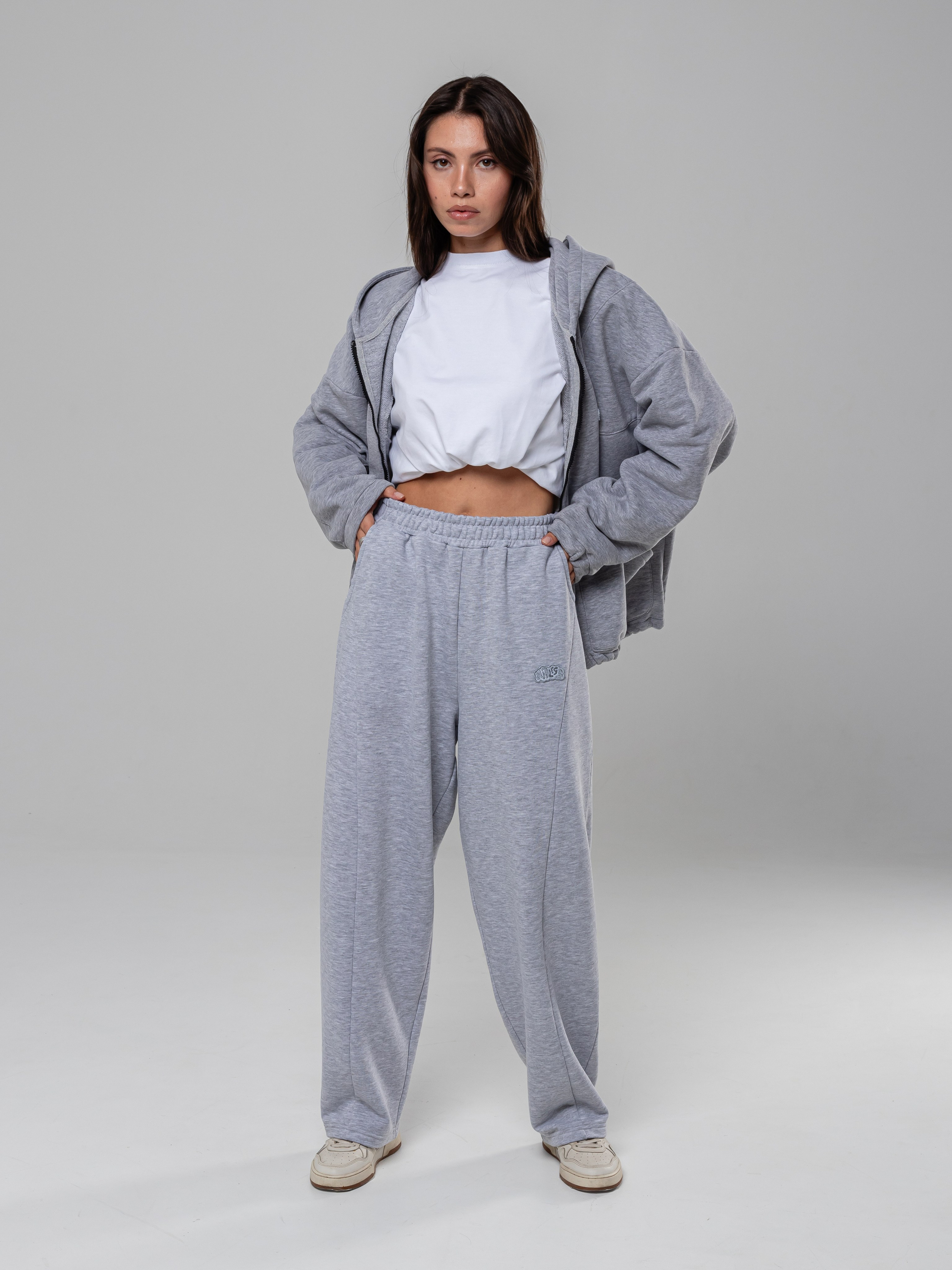 Худи и штаны. Фотограф в Краснодаре Арина Кудряшова