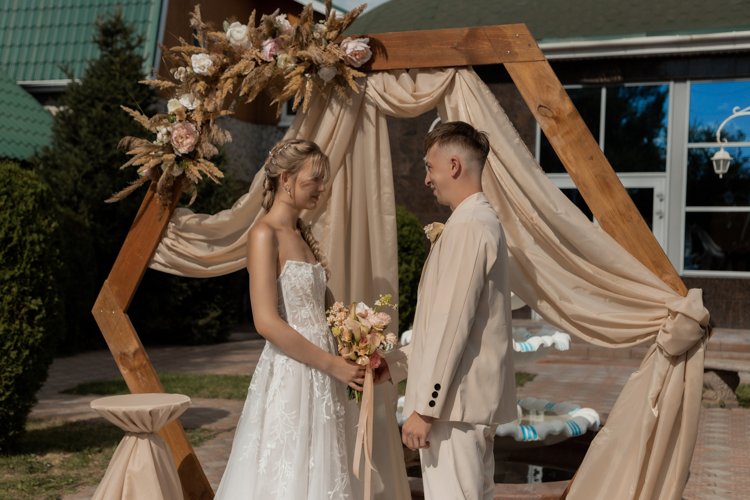 Роман и Александра (банкет). Свадебный фотограф Ангелина Сунгатулина | Саратов | Балаково | Вольск