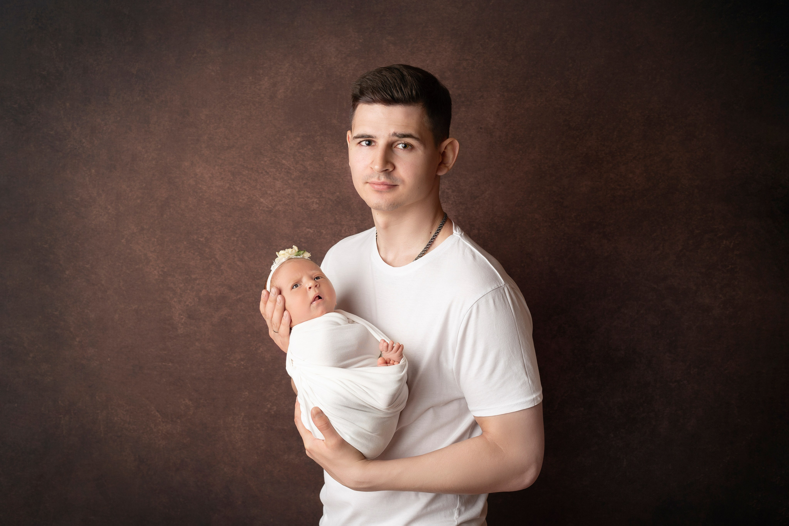 Семейные кадры с малышом. Фотограф новорожденных и детский фотограф в Радужном Васильева Елена