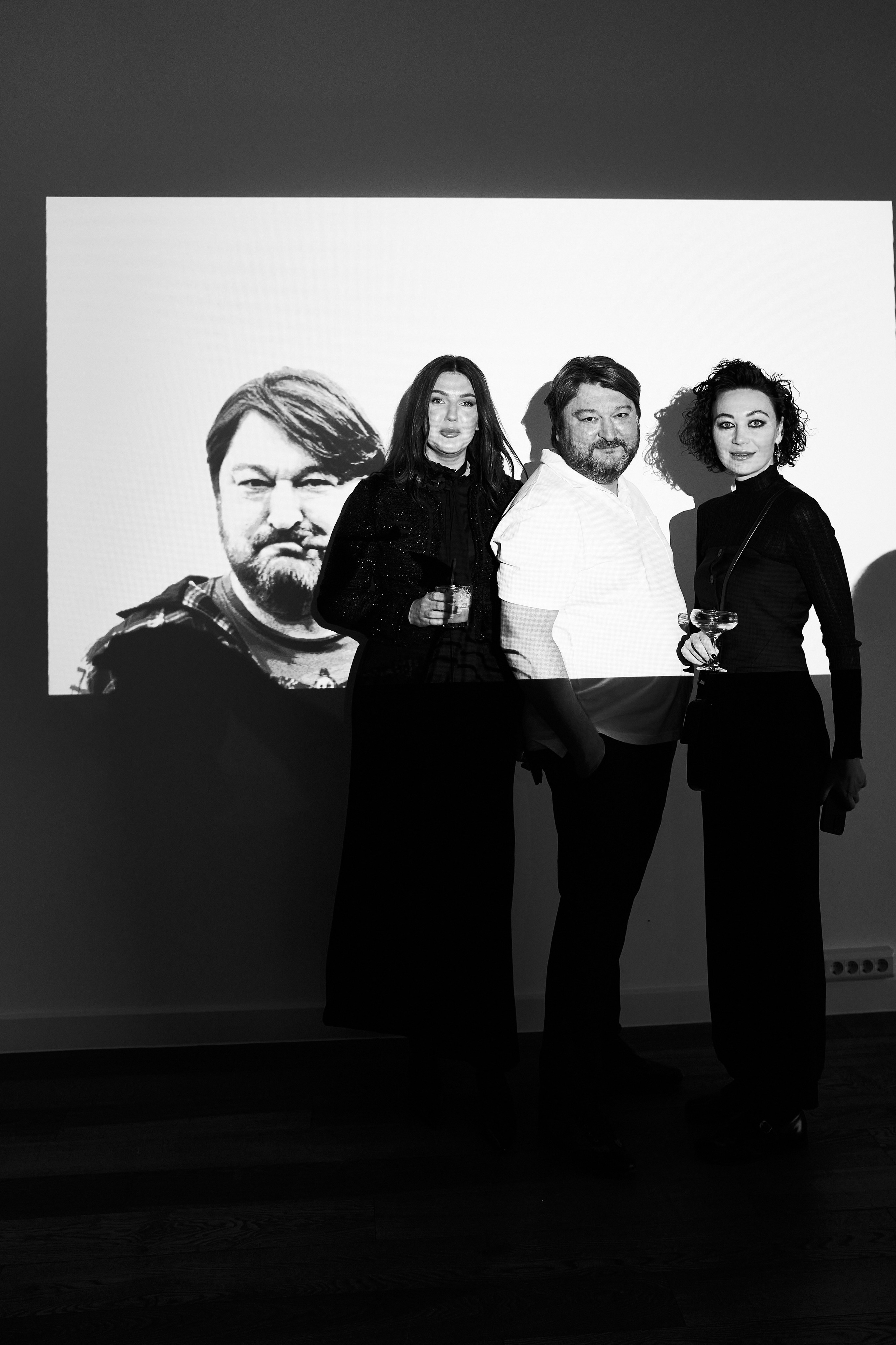 • чёрно-белый репортаж. Фотограф, индивидуальные женские, мужские фотосессии в Ростове-на-Дону