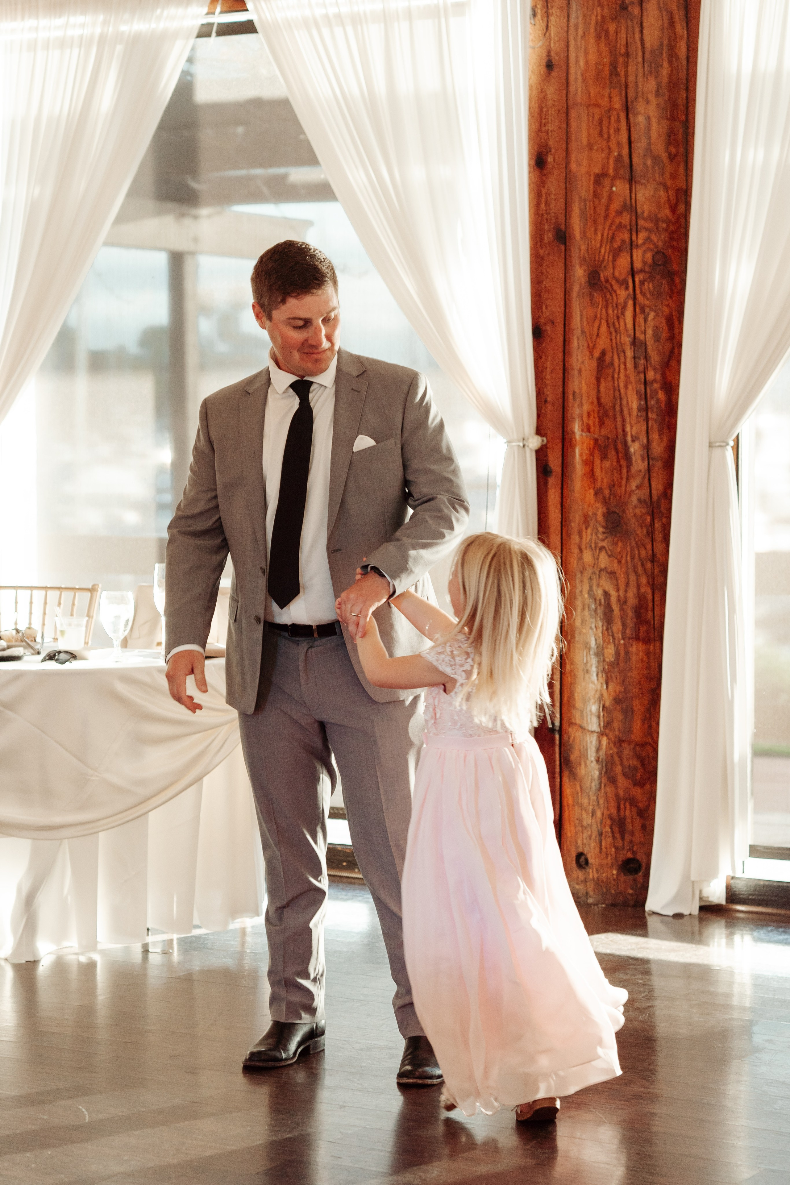 2025-08-16_BryanAmber. Ретушер Зенькевич Света