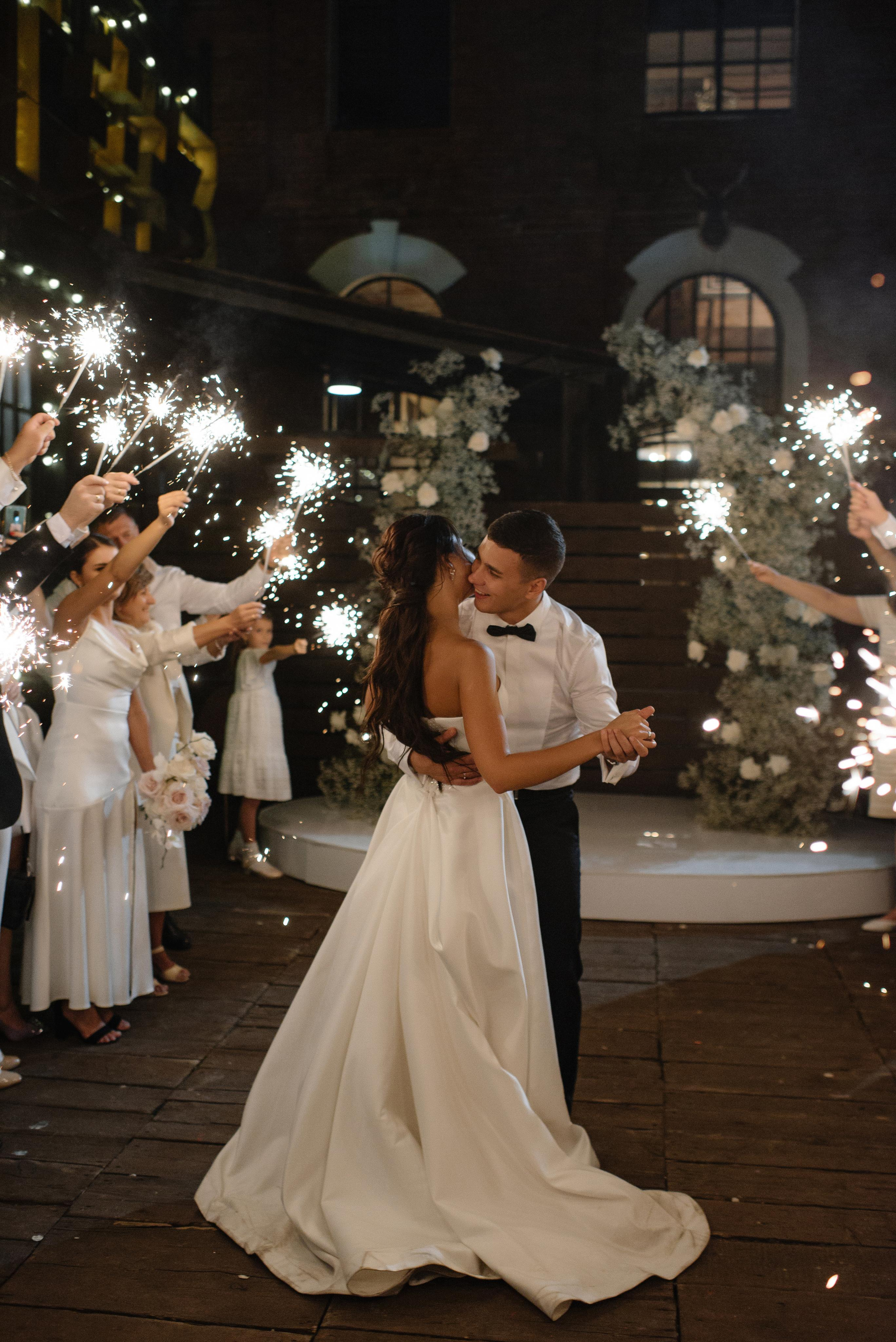 бенгальские огни завершение вечера