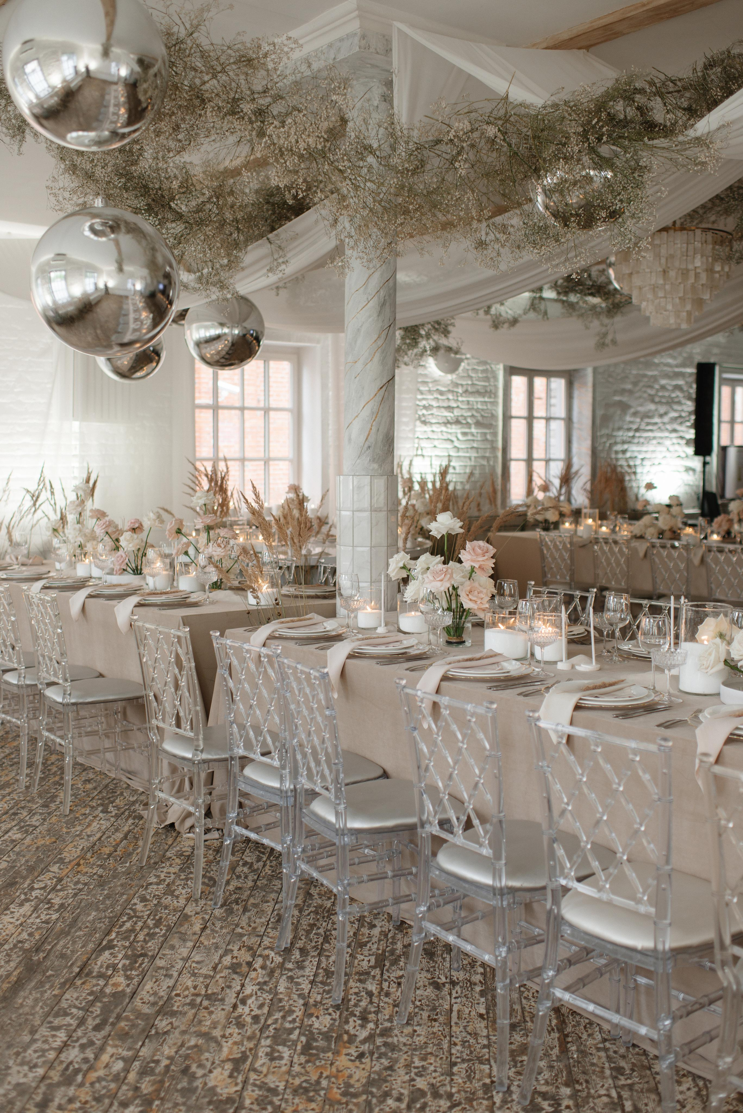 рассадка гостей буквой п