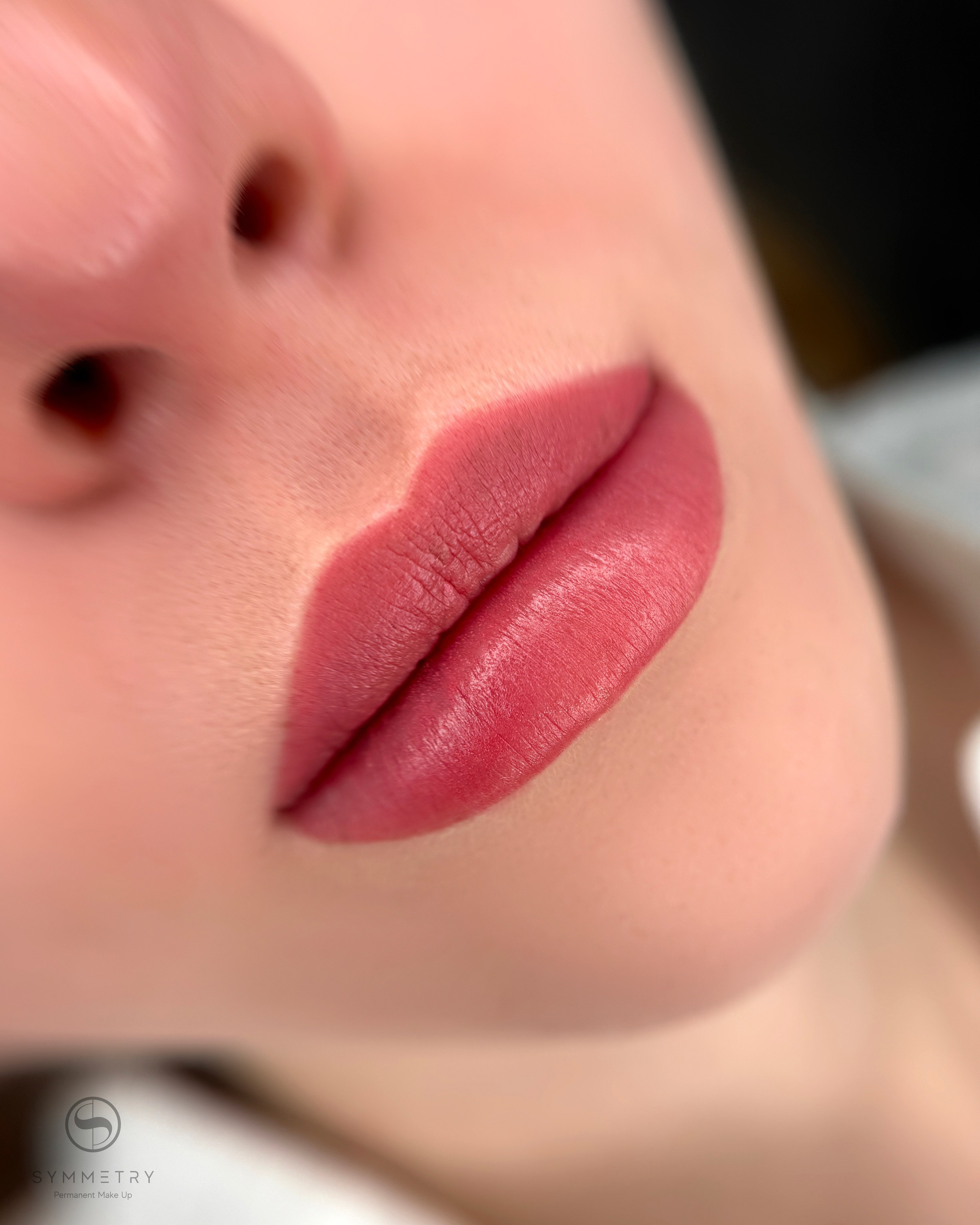 Кристина. Студия перманентного макияжа, косметологии и массажа SYMMETRY в Москве, м. Киевская