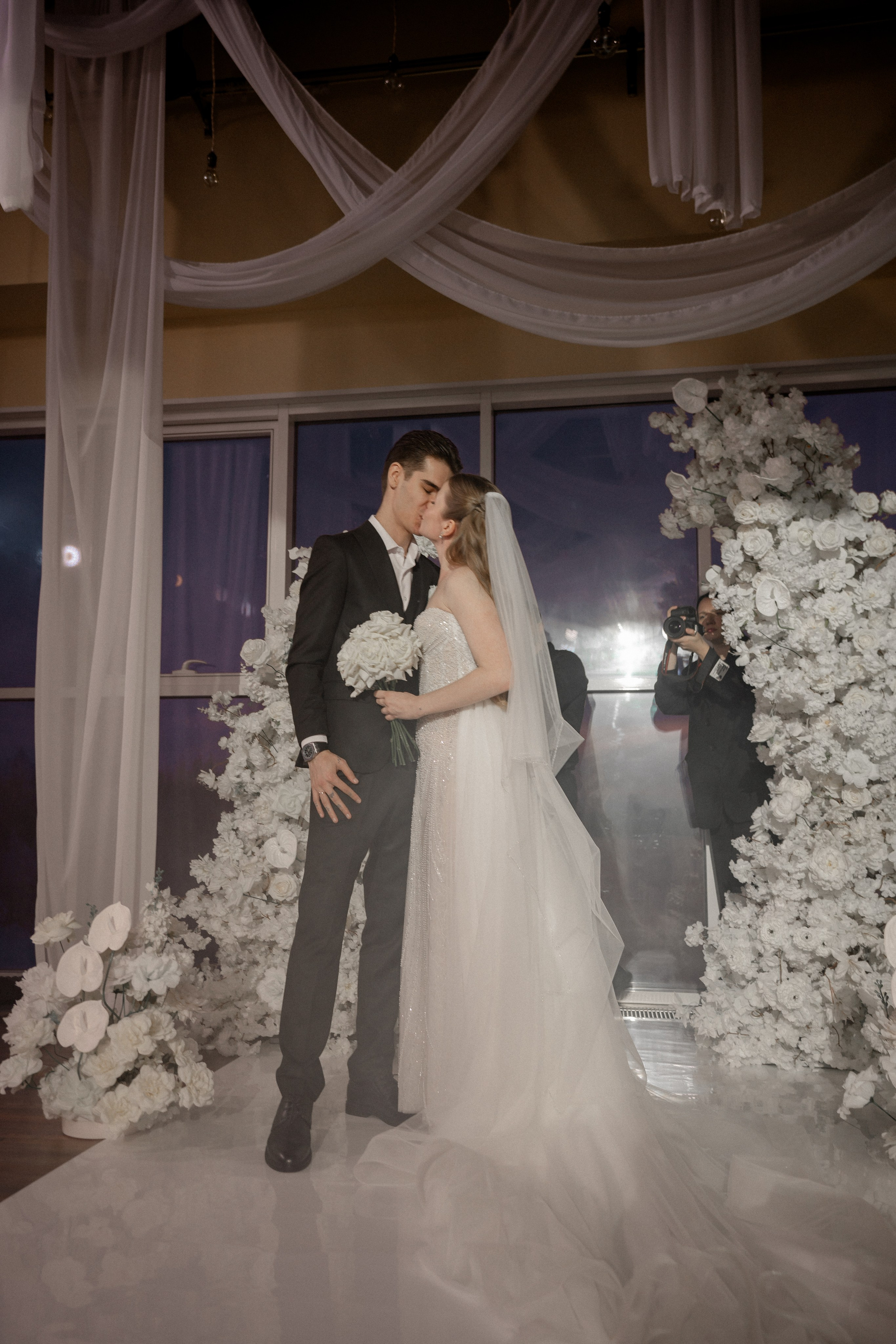 ПОЛНЫЙ СВАДЕБНЫЙ ДЕНЬ 8 ЧАСОВ. Профессиональный фотограф, Санкт-Петербург — Виктория Богомолова