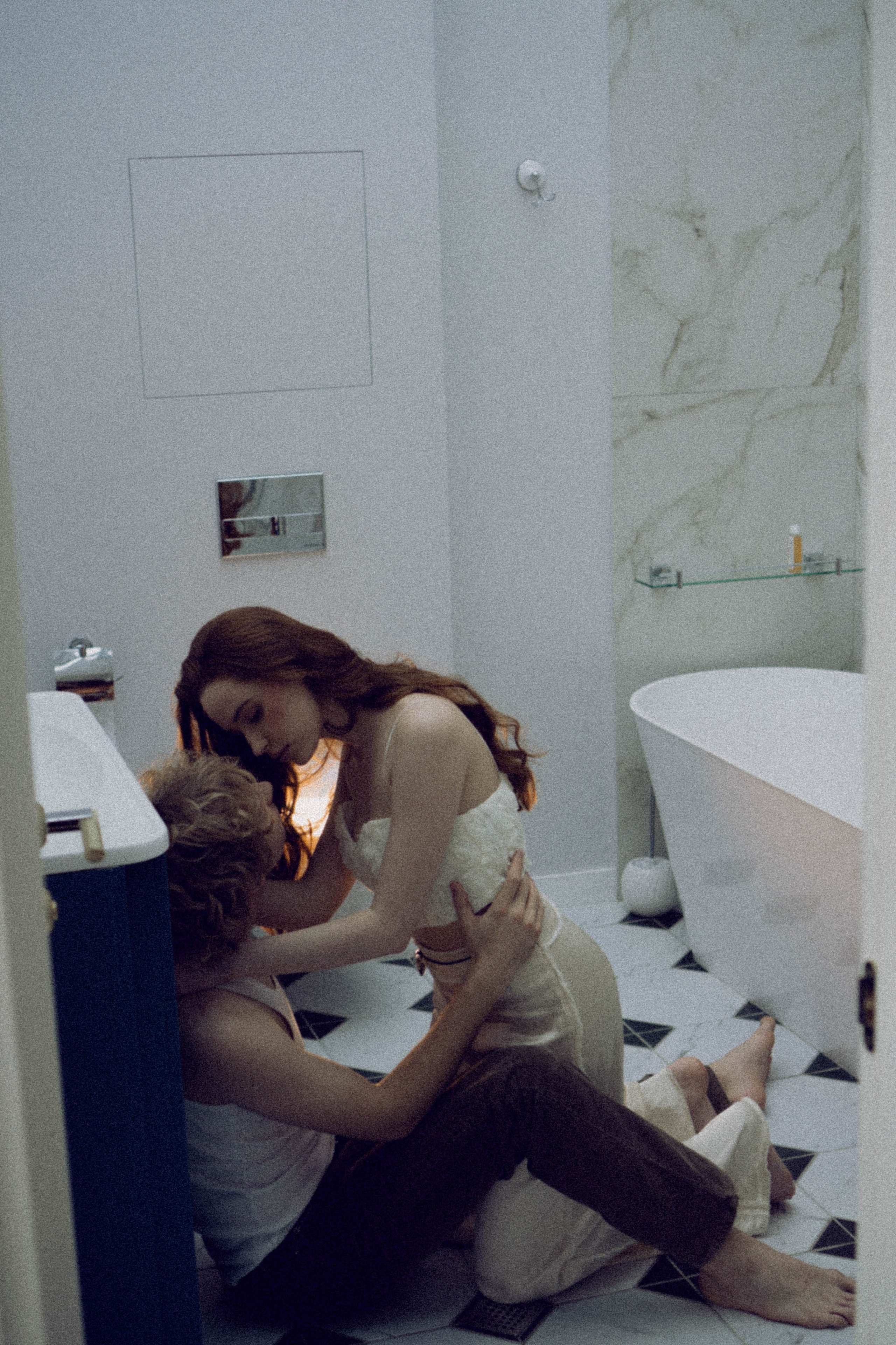 СВАДЕБНАЯ СЬЕМКА В ОТЕЛЕ. СБОРЫ ЖЕНИХА И НЕВЕСТЫ И ТАКЖЕ ТОР И ПОДГОТОВКА К ПРОГУЛКЕ. Профессиональный фотограф, Санкт-Петербург — Виктория Богомолова