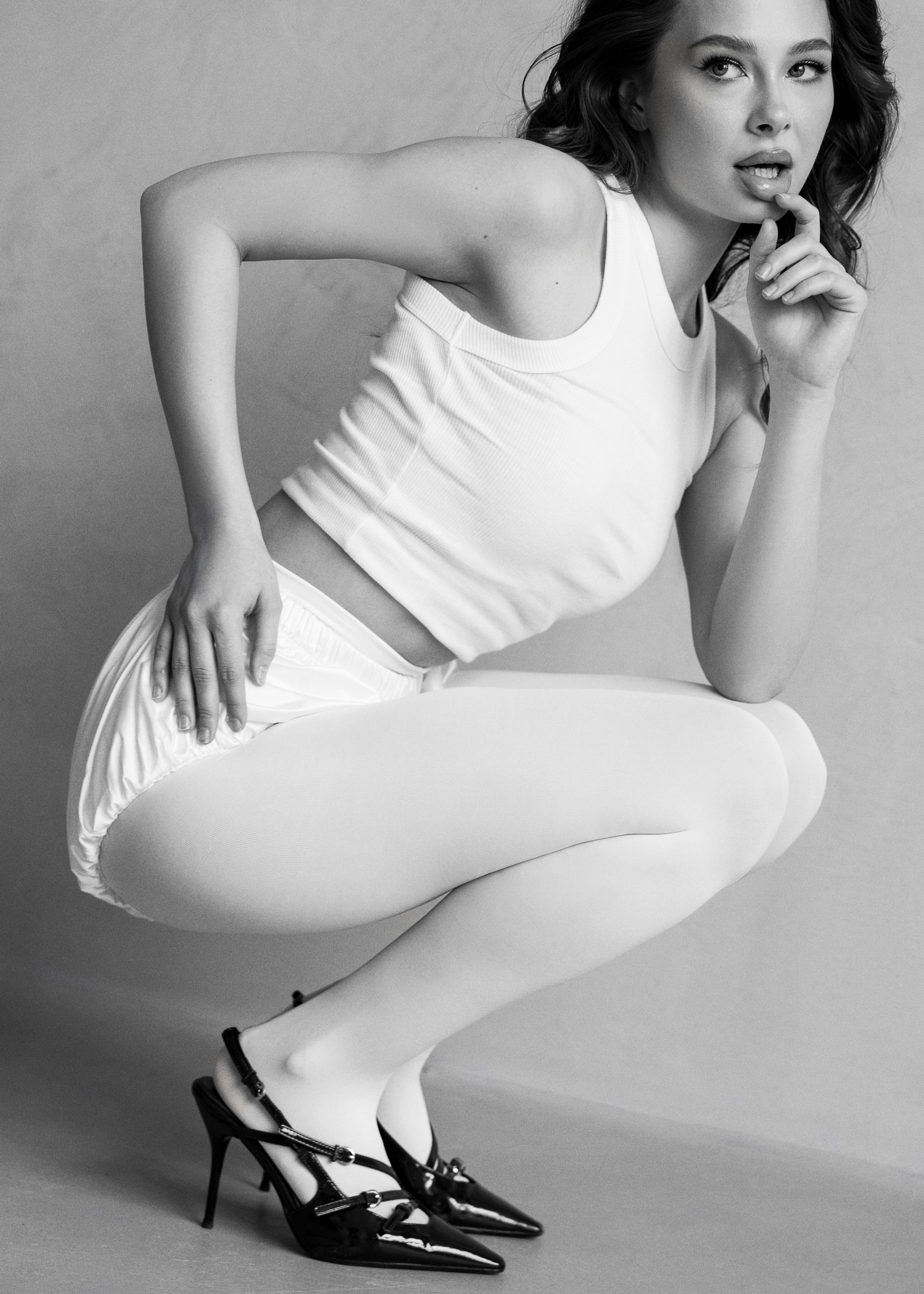 АНЯ. Женский портрет