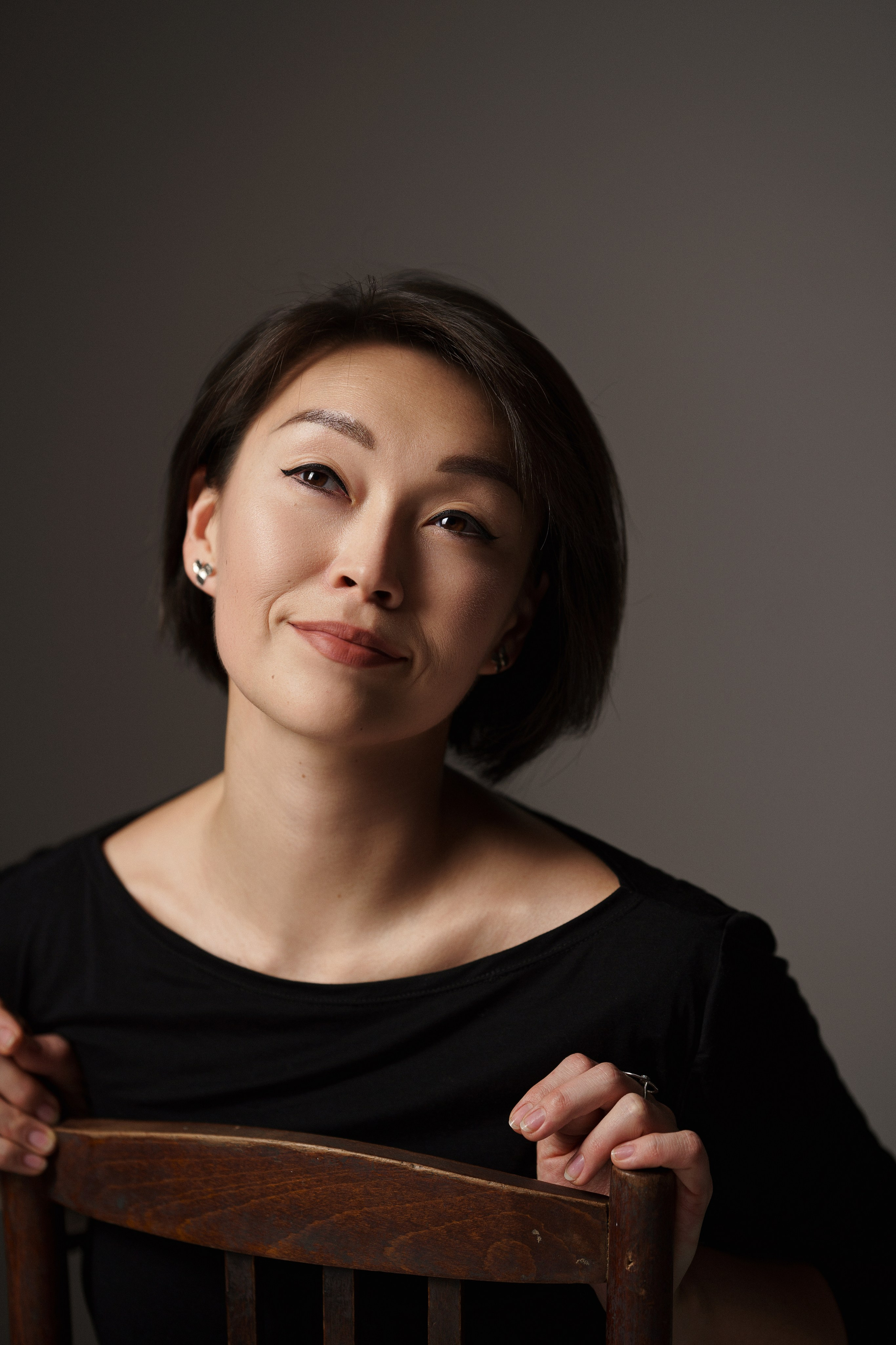 Женская фотосессия с эмоциональными кадрами