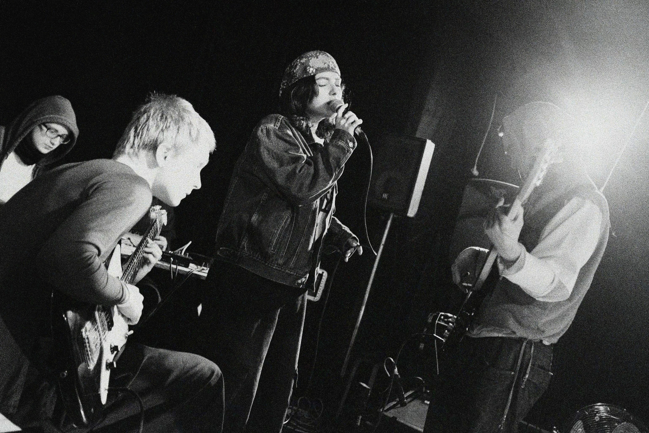 Танец. Аня белка — художница и фотограф