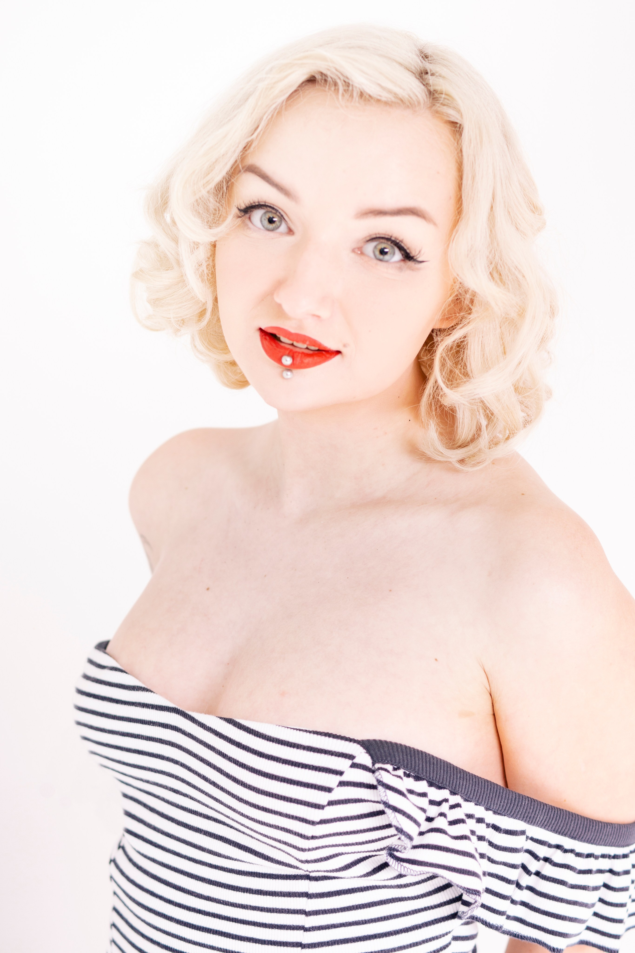 PIN-UP. Фотографии Юлия Стремского