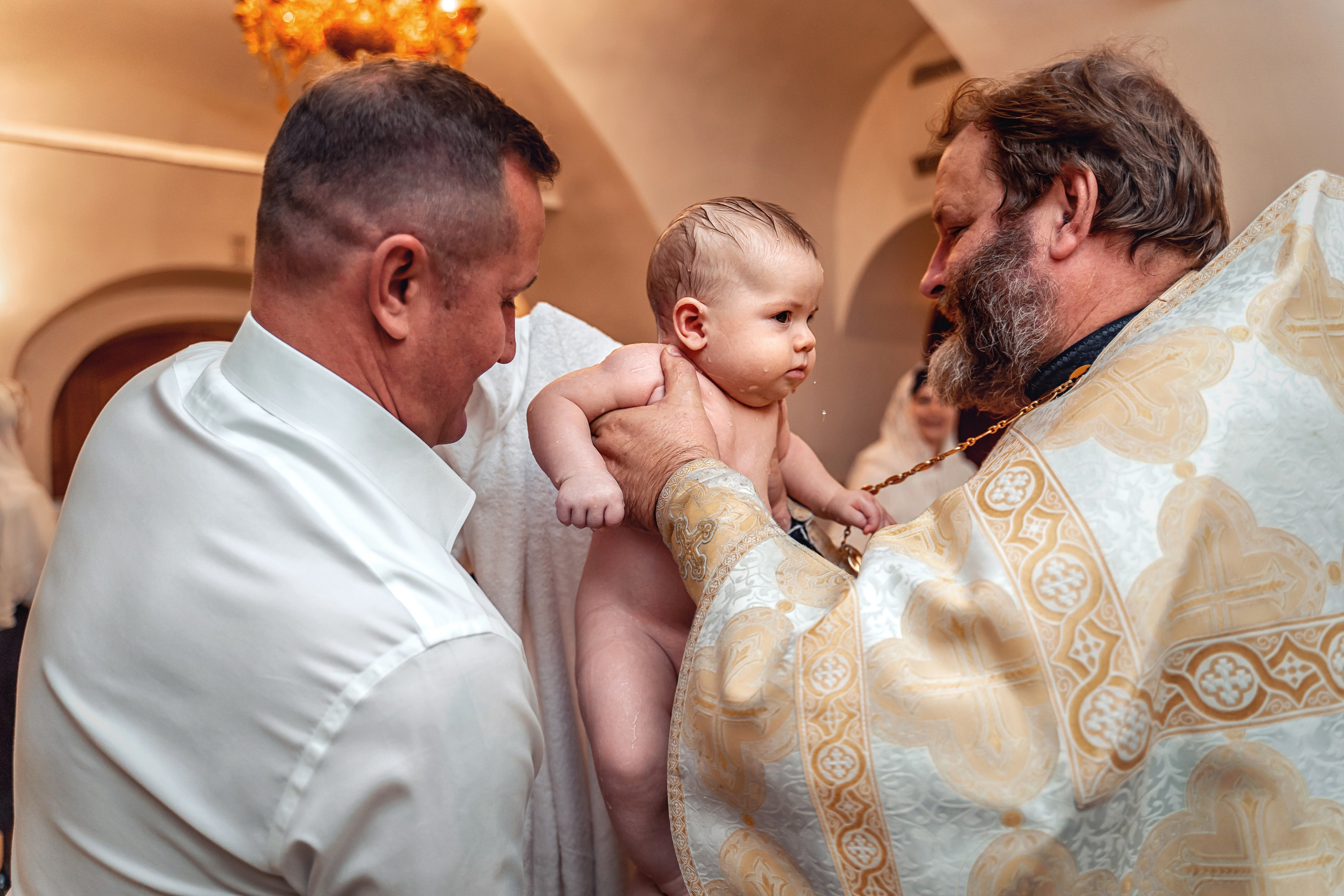 Фотограф на крещение Москва. Церковь Троицы Живоначальной в Останкино. Фотограф \ Видеограф на Крещение, Венчание Москва| Семейные съемки