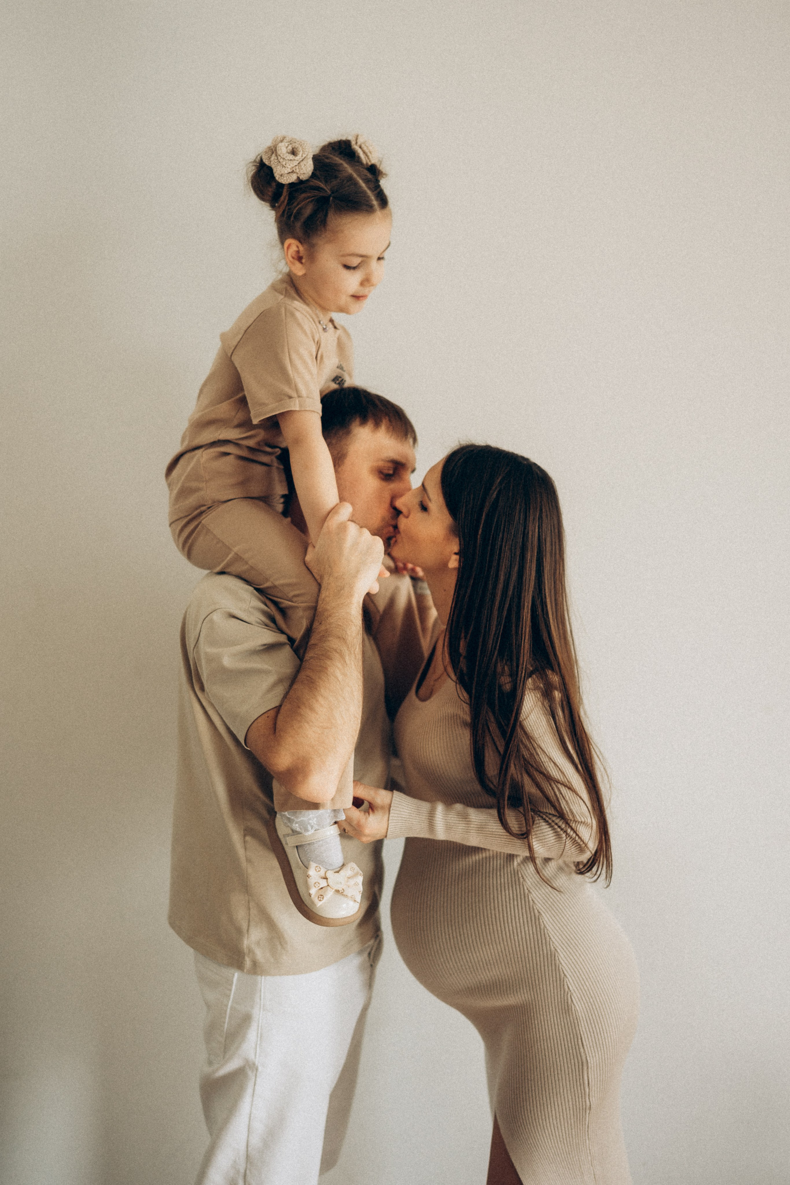 Waiting for the Miracle. Katya, Sergey and Sofia. Семейный фотограф в Москве Ирина Жур