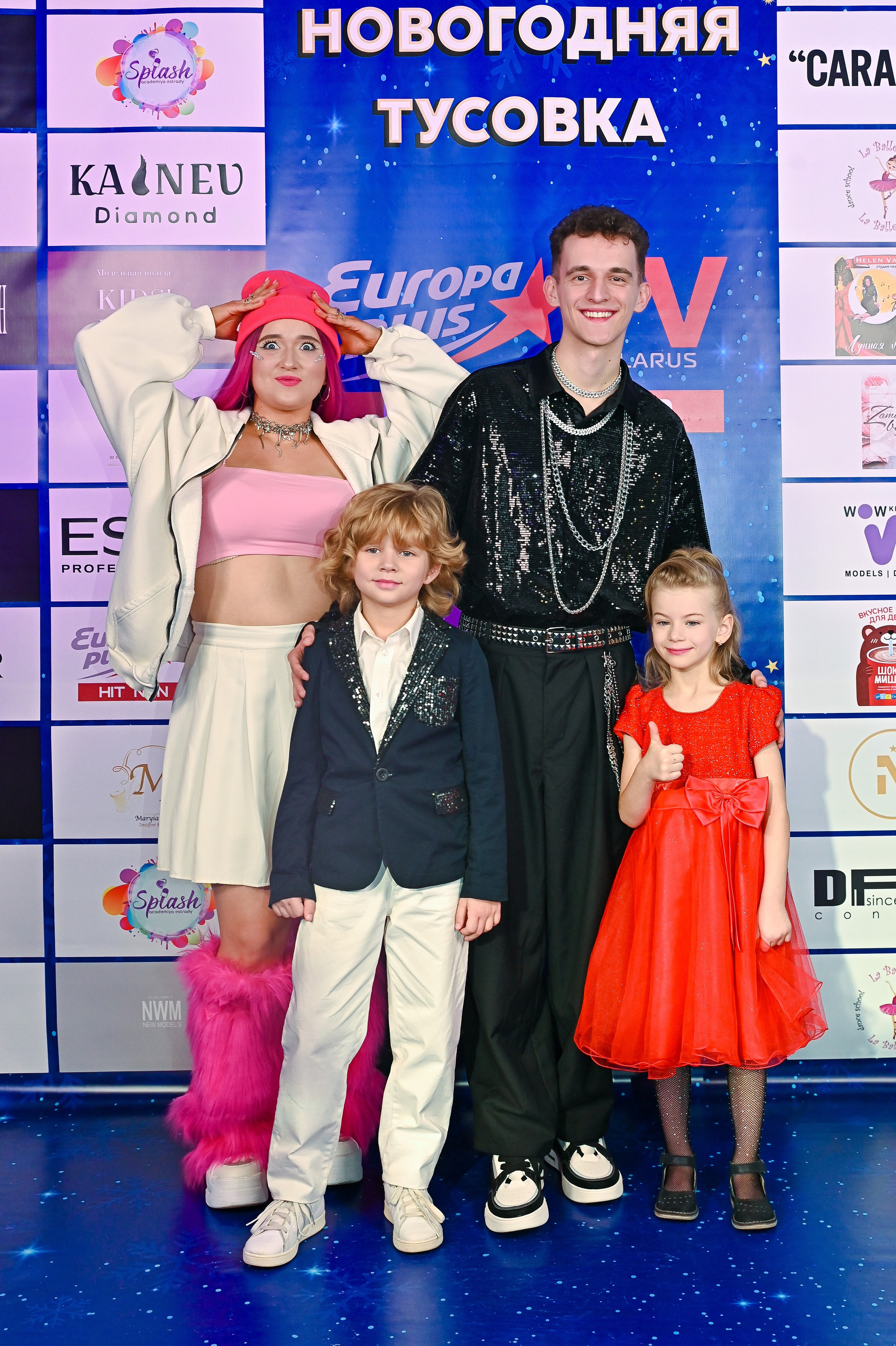 Большая новогодняя тусовка. Фотоуслуги, услуги фотографа, фотографирование важных событий