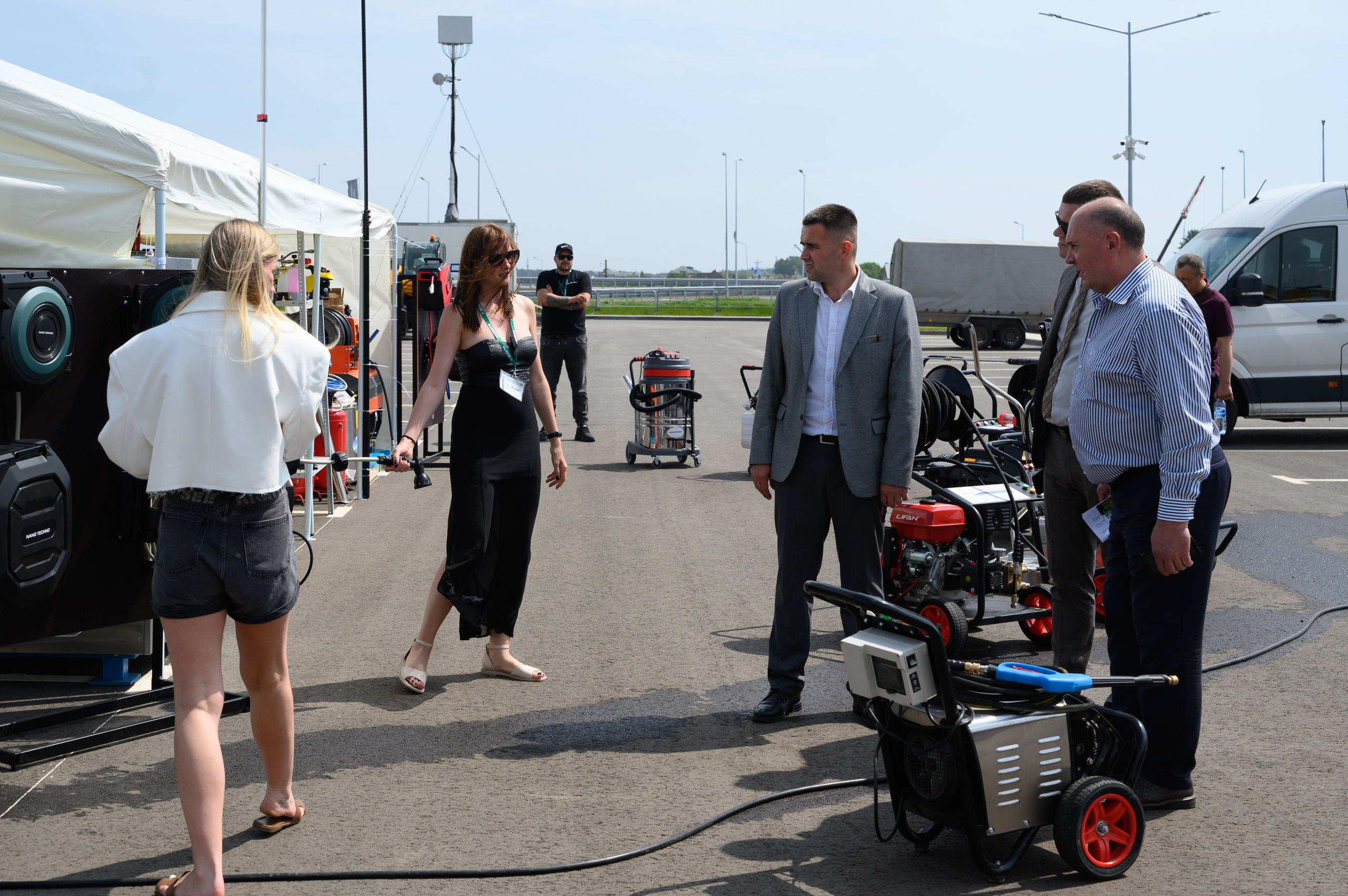 Агровыставка. Фотоуслуги, услуги фотографа, фотографирование важных событий