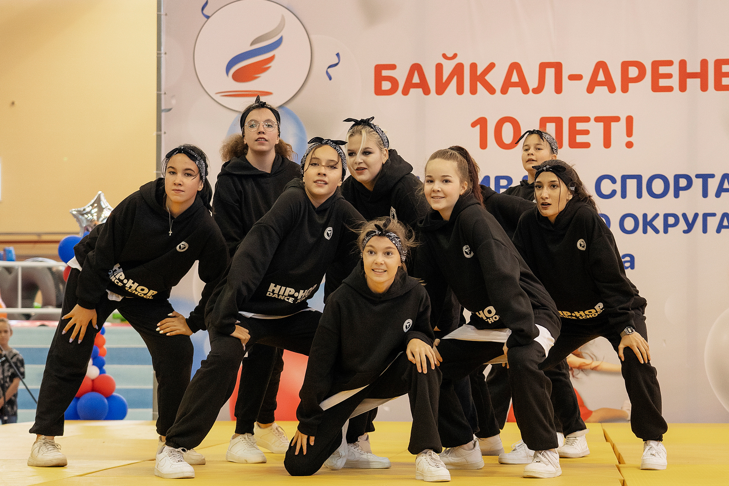 Все любят спорт. Байкал-арена. 10лет. Семейный, детский и школьный фотограф в Иркутске Алёна Зорка