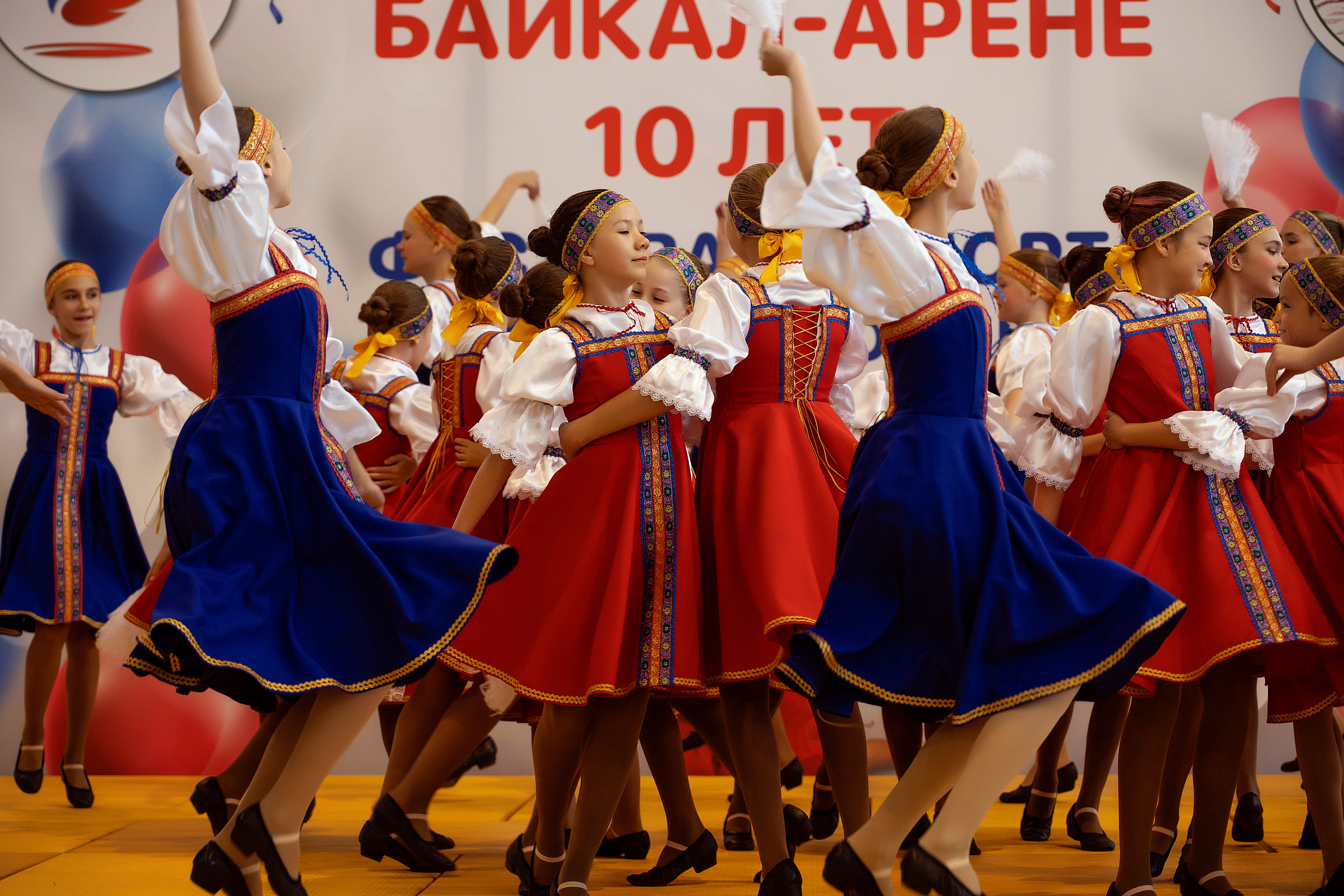 Все любят спорт. Байкал-арена. 10лет. Семейный, детский и школьный фотограф в Иркутске Алёна Зорка