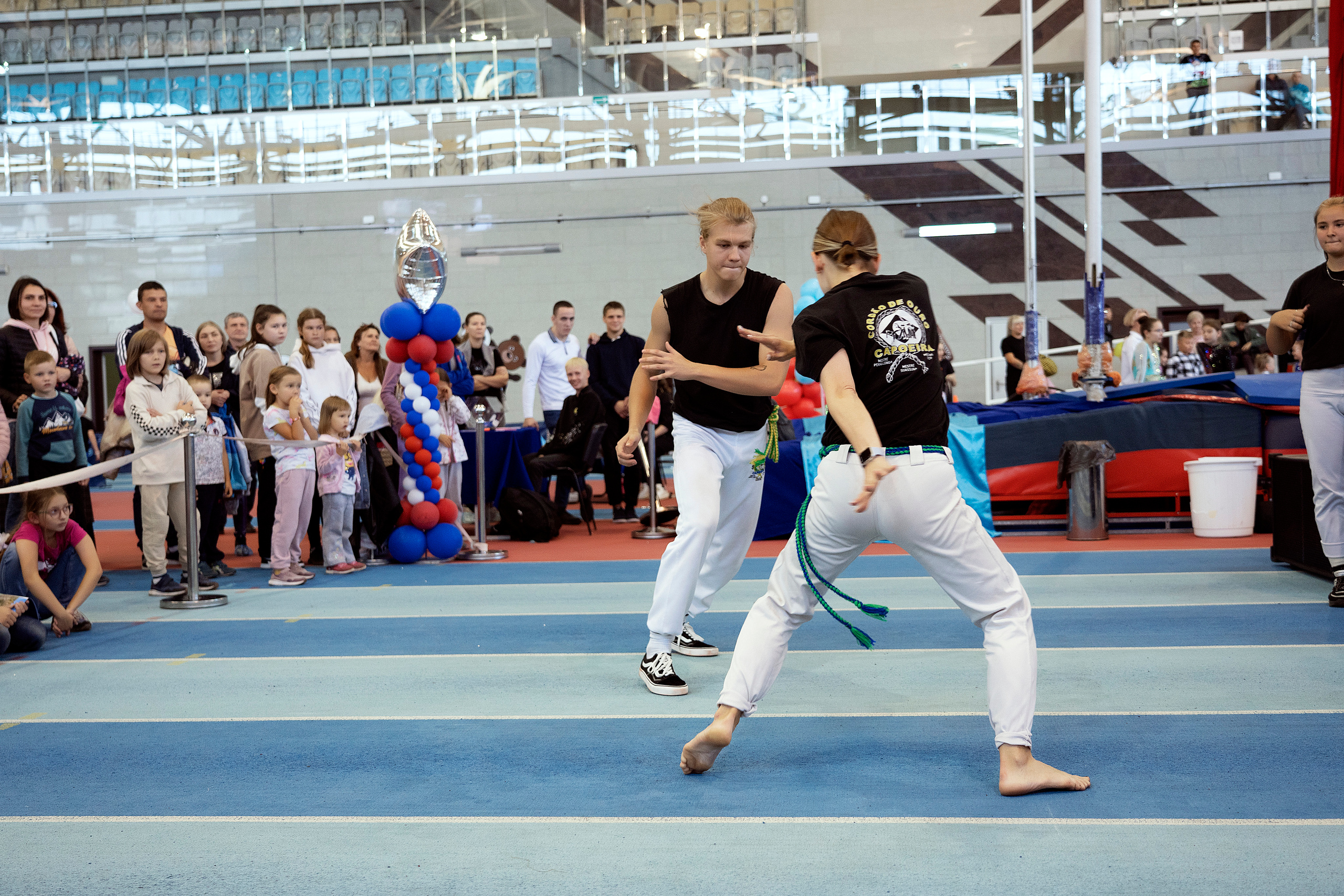 Все любят спорт. Байкал-арена. 10лет. Семейный, детский и школьный фотограф в Иркутске Алёна Зорка