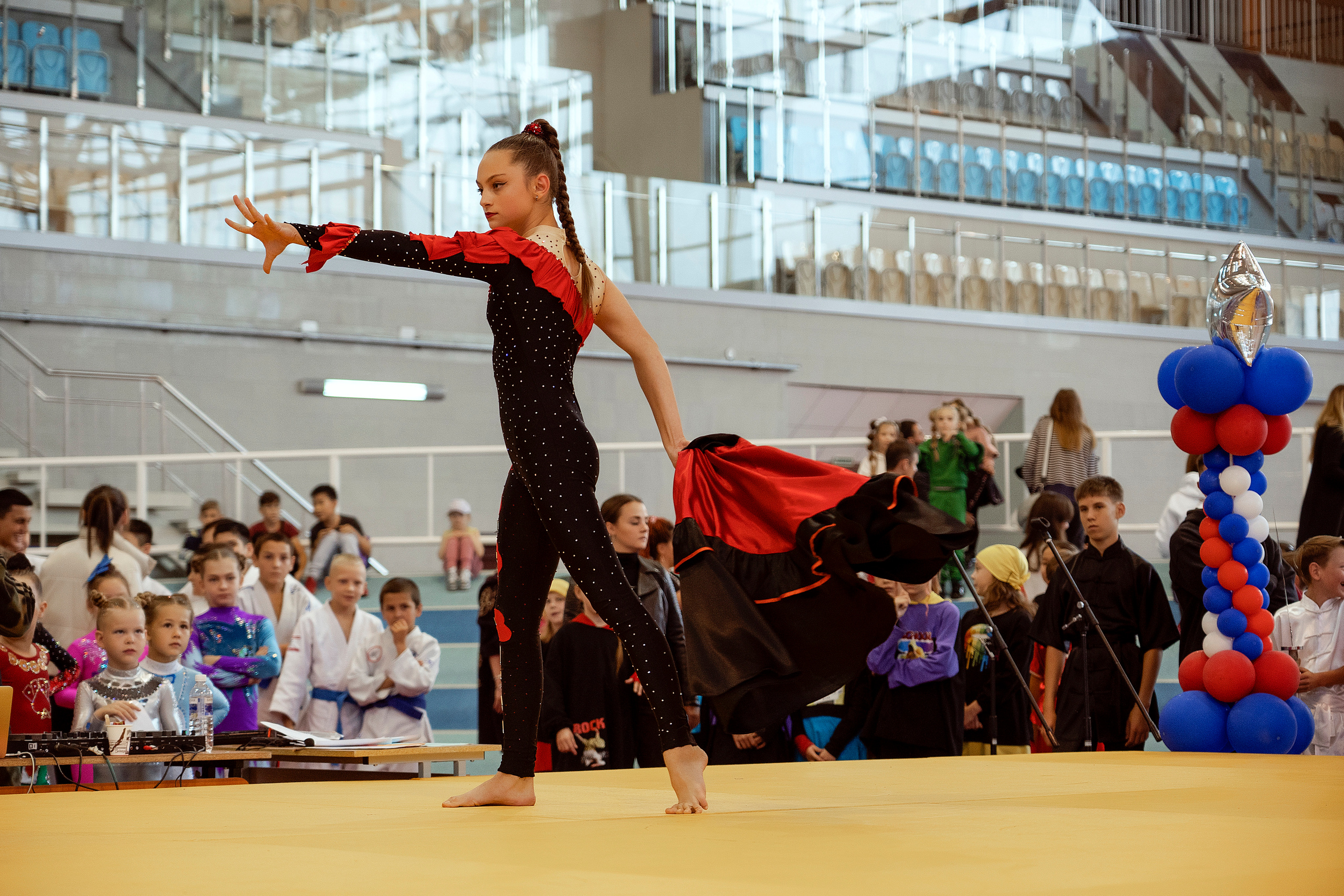Все любят спорт. Байкал-арена. 10лет. Семейный, детский и школьный фотограф в Иркутске Алёна Зорка