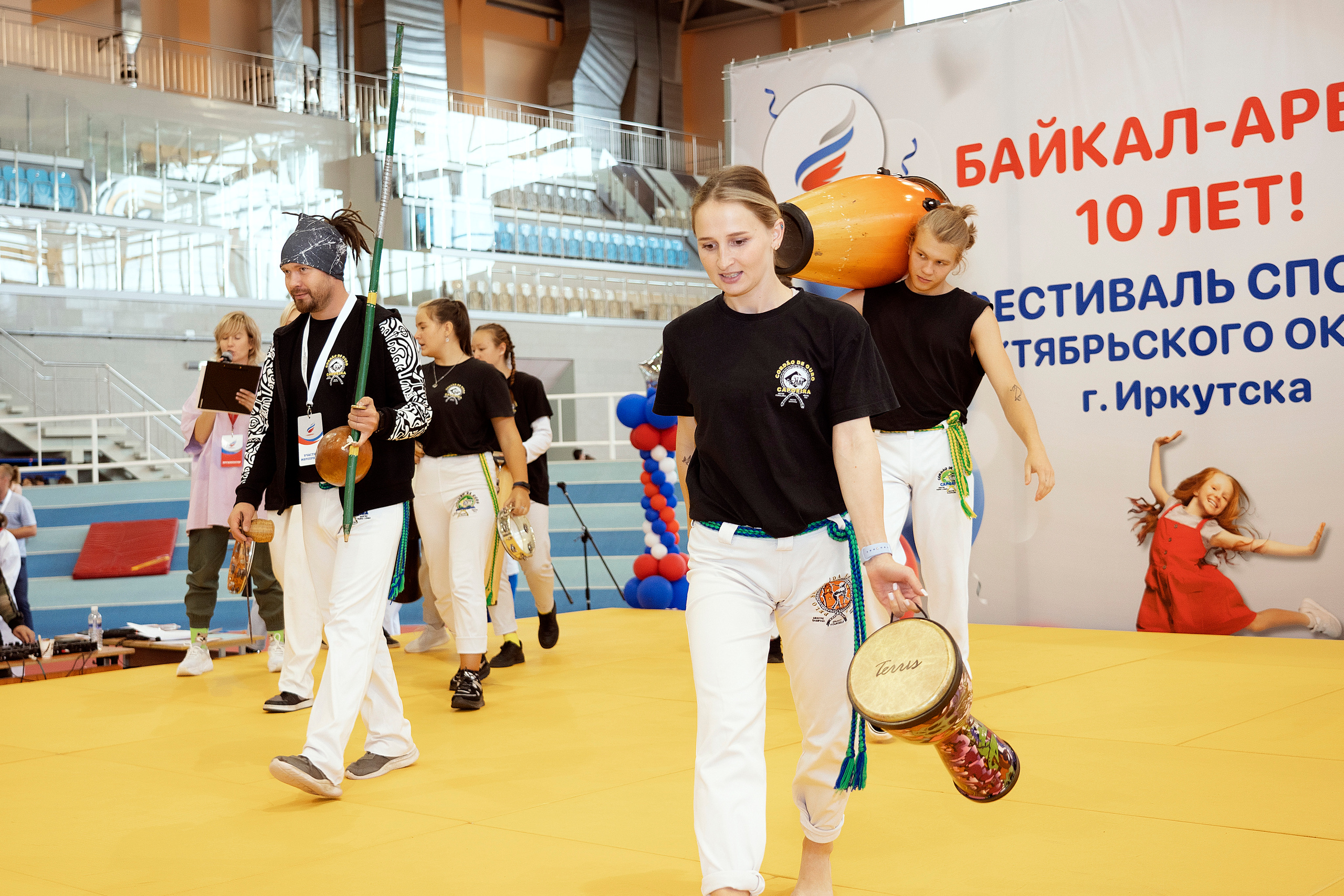 Все любят спорт. Байкал-арена. 10лет. Семейный, детский и школьный фотограф в Иркутске Алёна Зорка