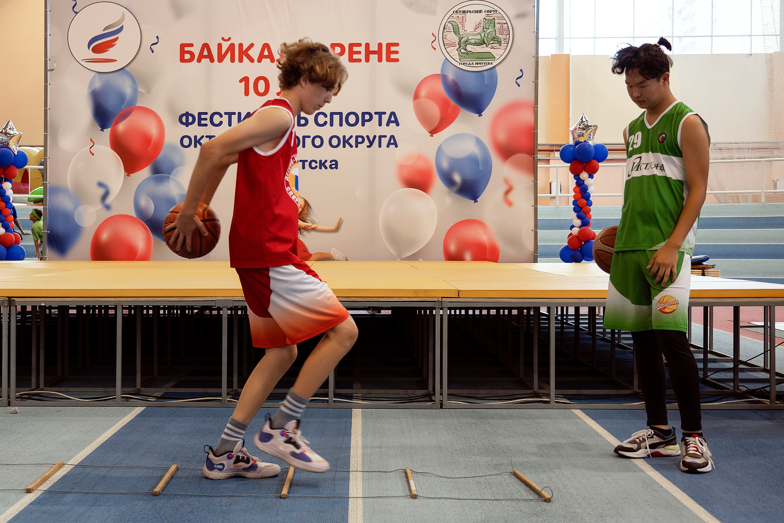 Все любят спорт. Байкал-арена. 10лет. Семейный, детский и школьный фотограф в Иркутске Алёна Зорка