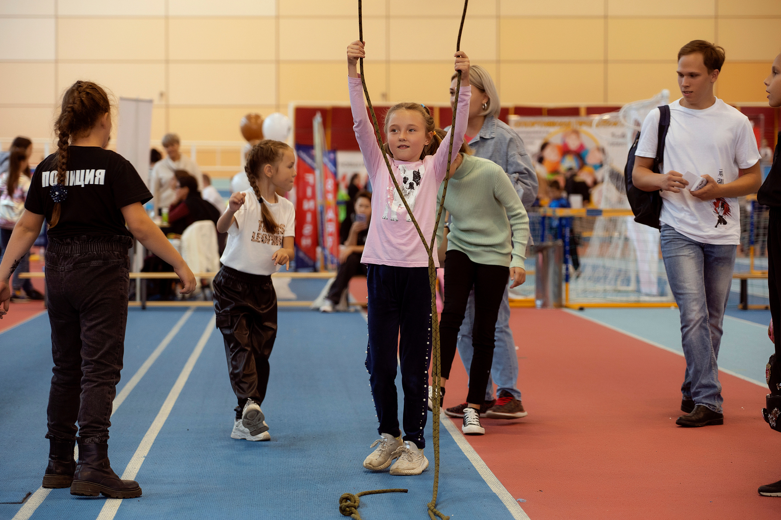 Все любят спорт. Байкал-арена. 10лет. Семейный, детский и школьный фотограф в Иркутске Алёна Зорка
