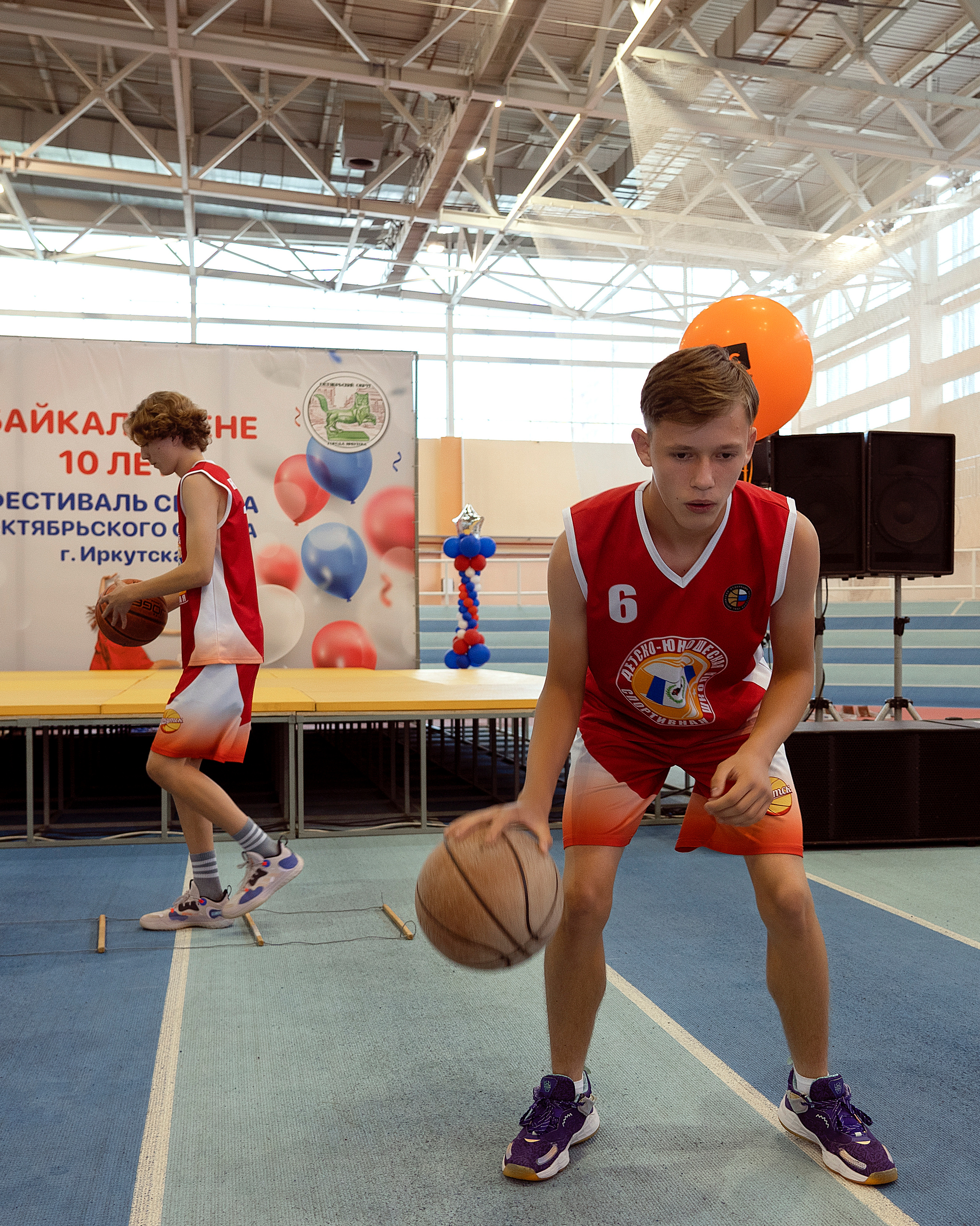 Все любят спорт. Байкал-арена. 10лет. Семейный, детский и школьный фотограф в Иркутске Алёна Зорка