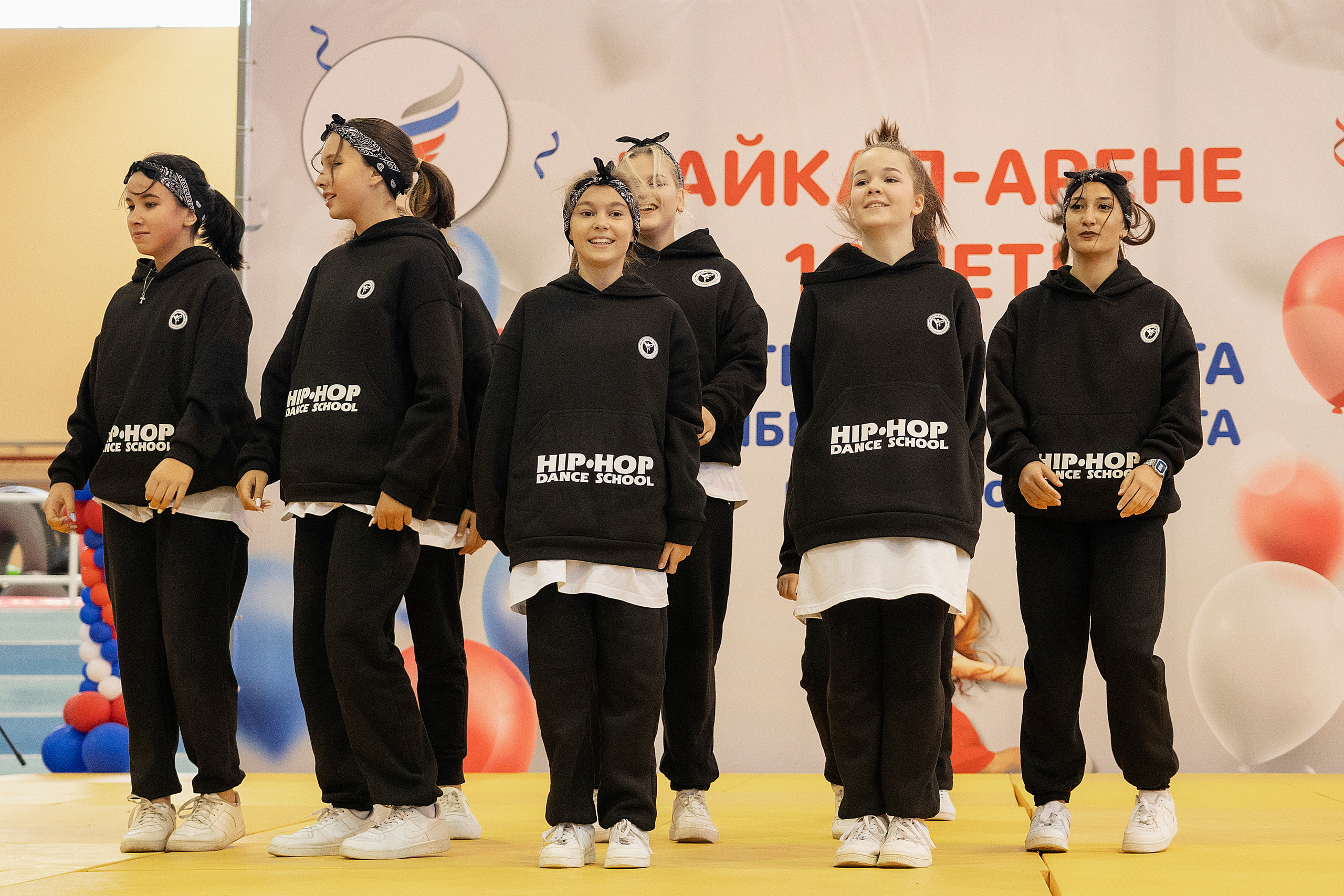 Все любят спорт. Байкал-арена. 10лет. Семейный, детский и школьный фотограф в Иркутске Алёна Зорка