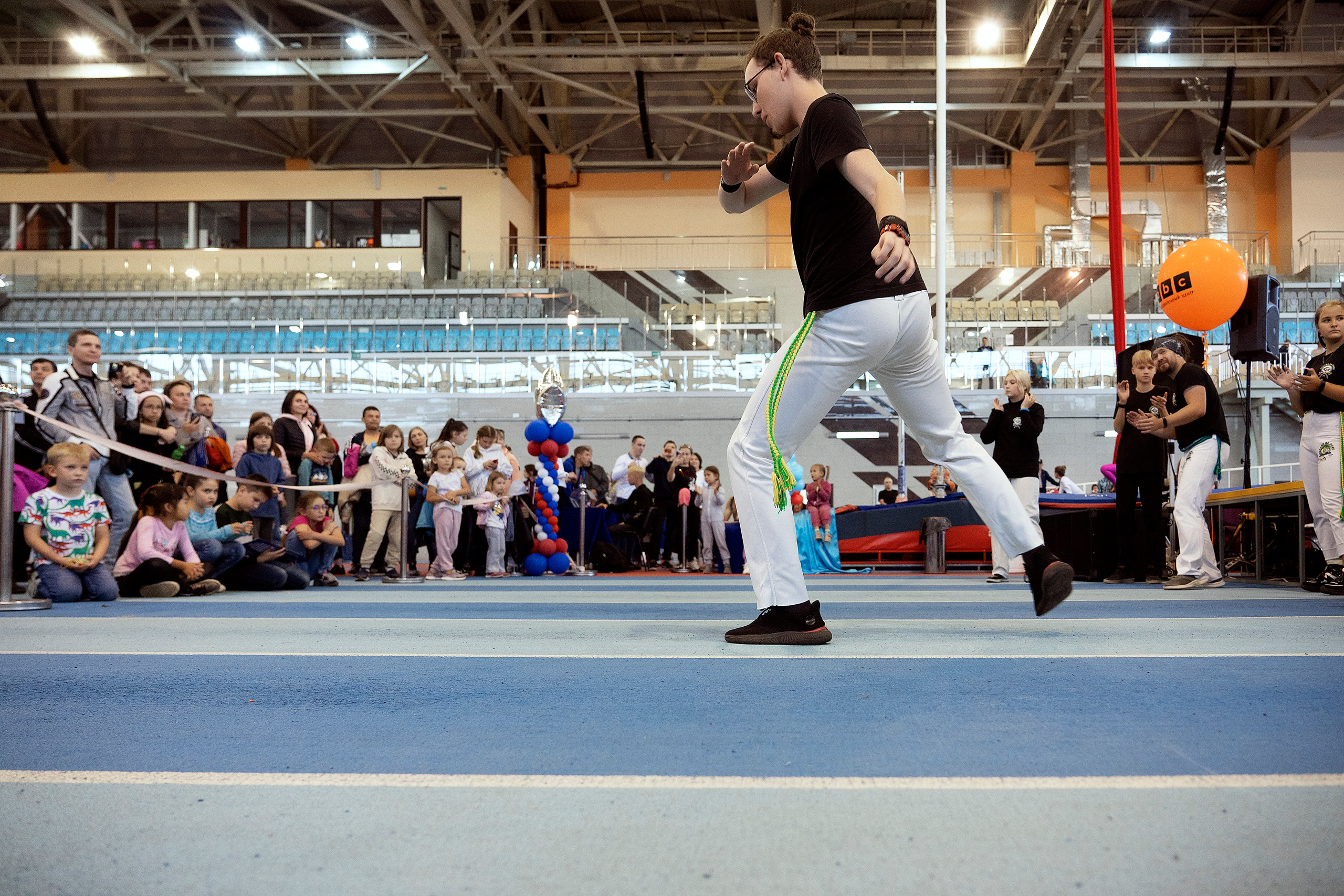 Все любят спорт. Байкал-арена. 10лет. Семейный, детский и школьный фотограф в Иркутске Алёна Зорка
