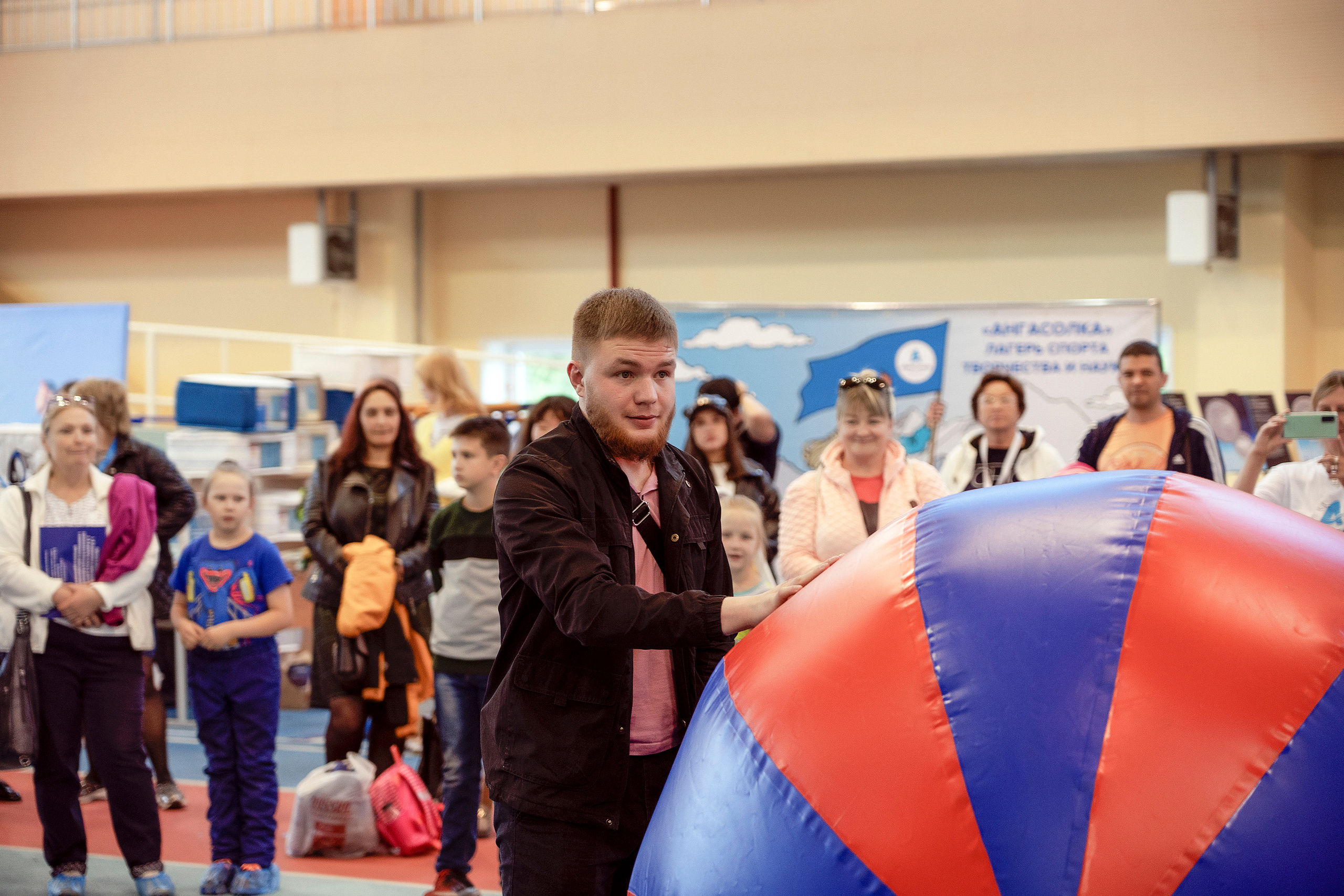 Все любят спорт. Байкал-арена. 10лет. Семейный, детский и школьный фотограф в Иркутске Алёна Зорка