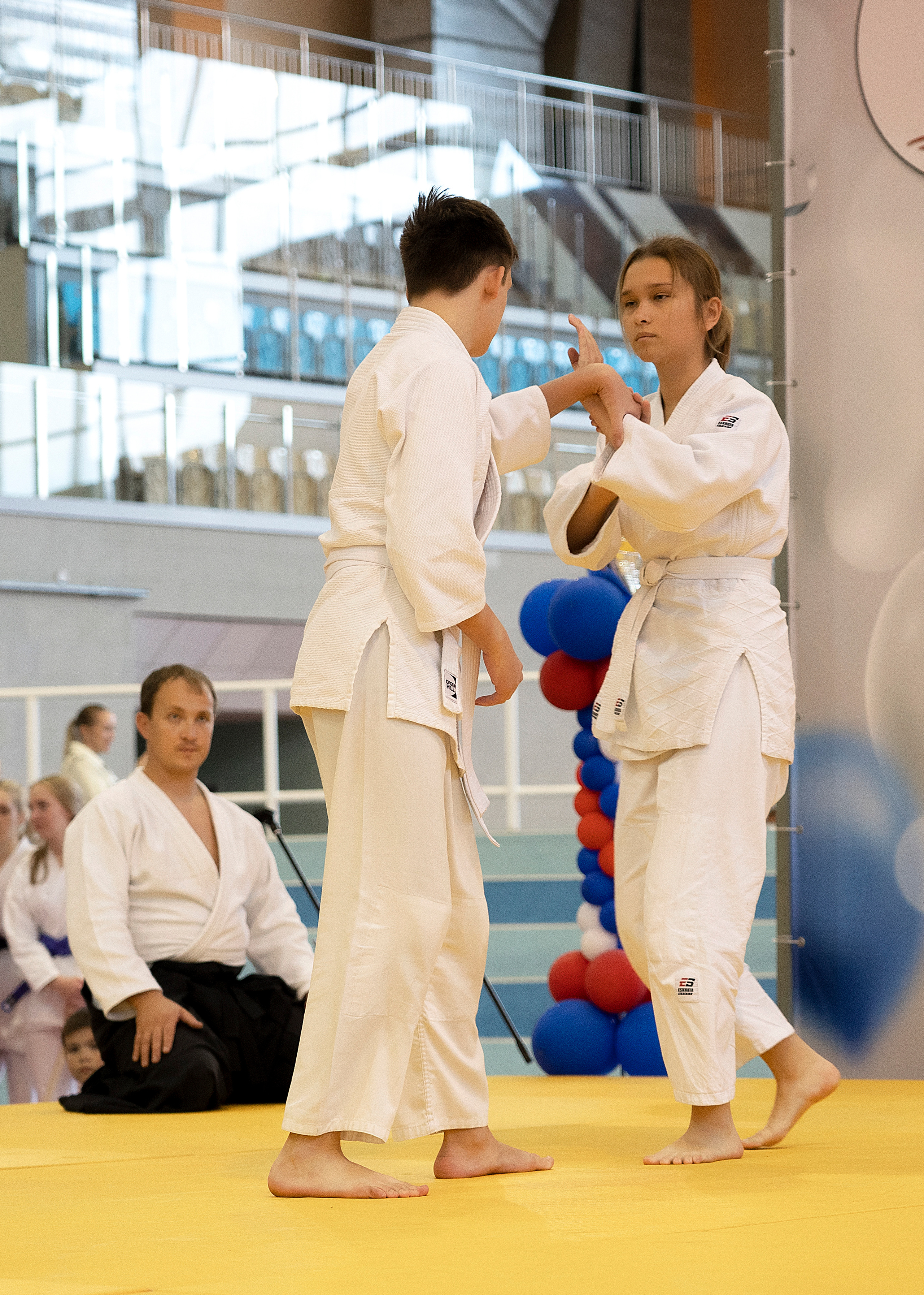 Все любят спорт. Байкал-арена. 10лет. Семейный, детский и школьный фотограф в Иркутске Алёна Зорка