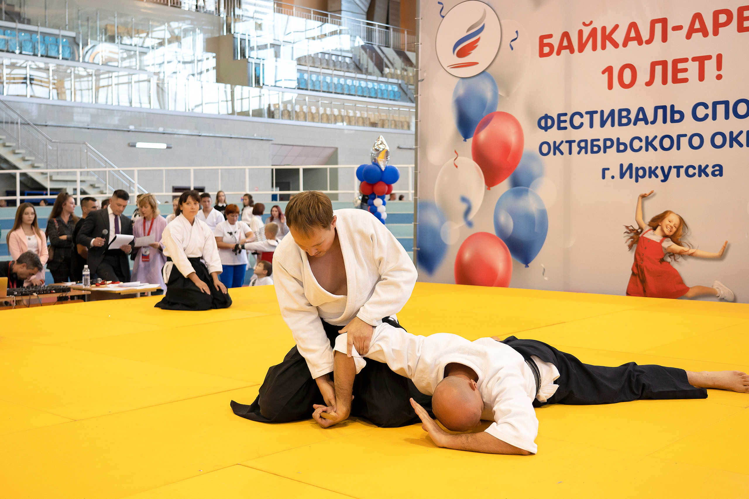 Все любят спорт. Байкал-арена. 10лет. Семейный, детский и школьный фотограф в Иркутске Алёна Зорка