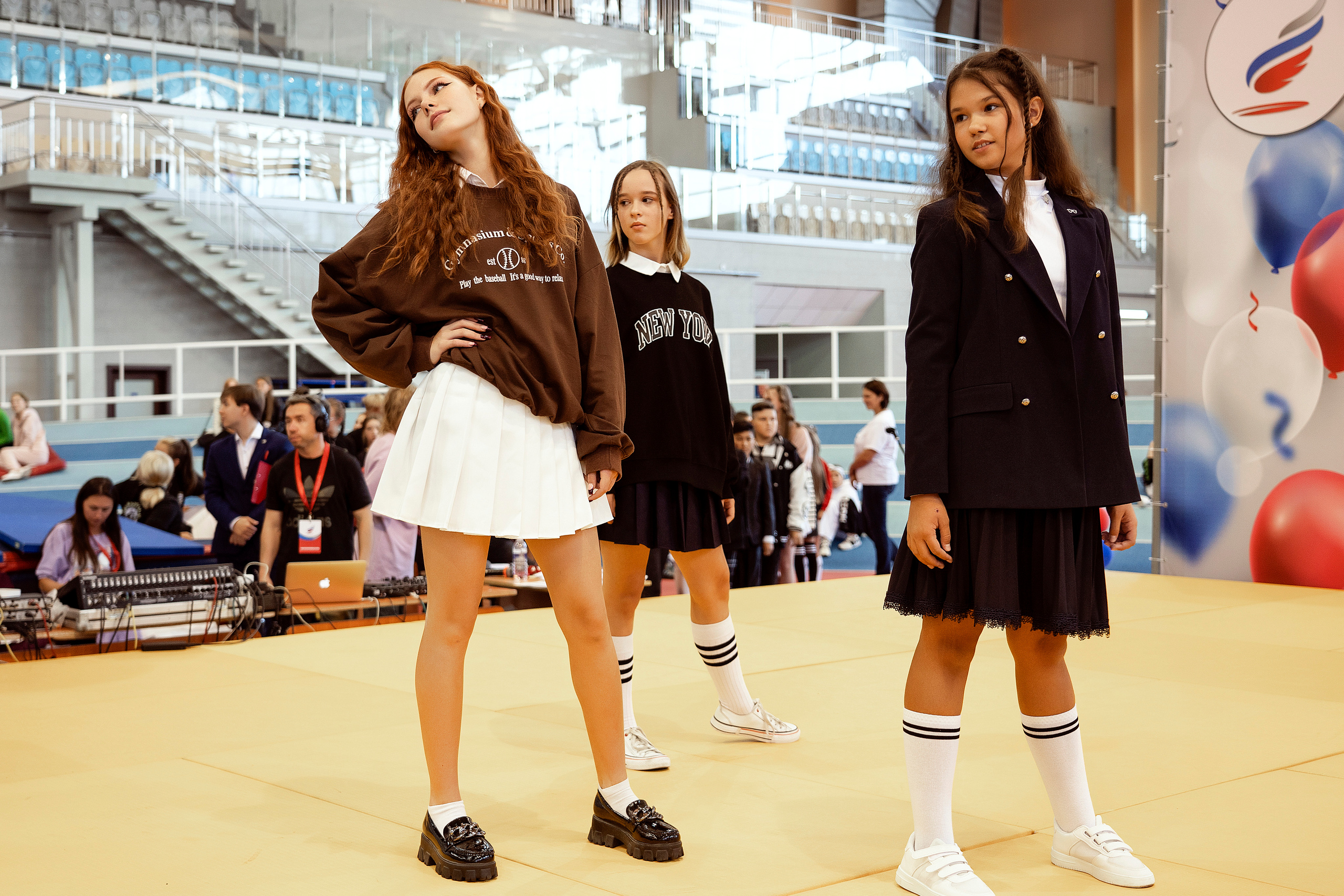 Все любят спорт. Байкал-арена. 10лет. Семейный, детский и школьный фотограф в Иркутске Алёна Зорка