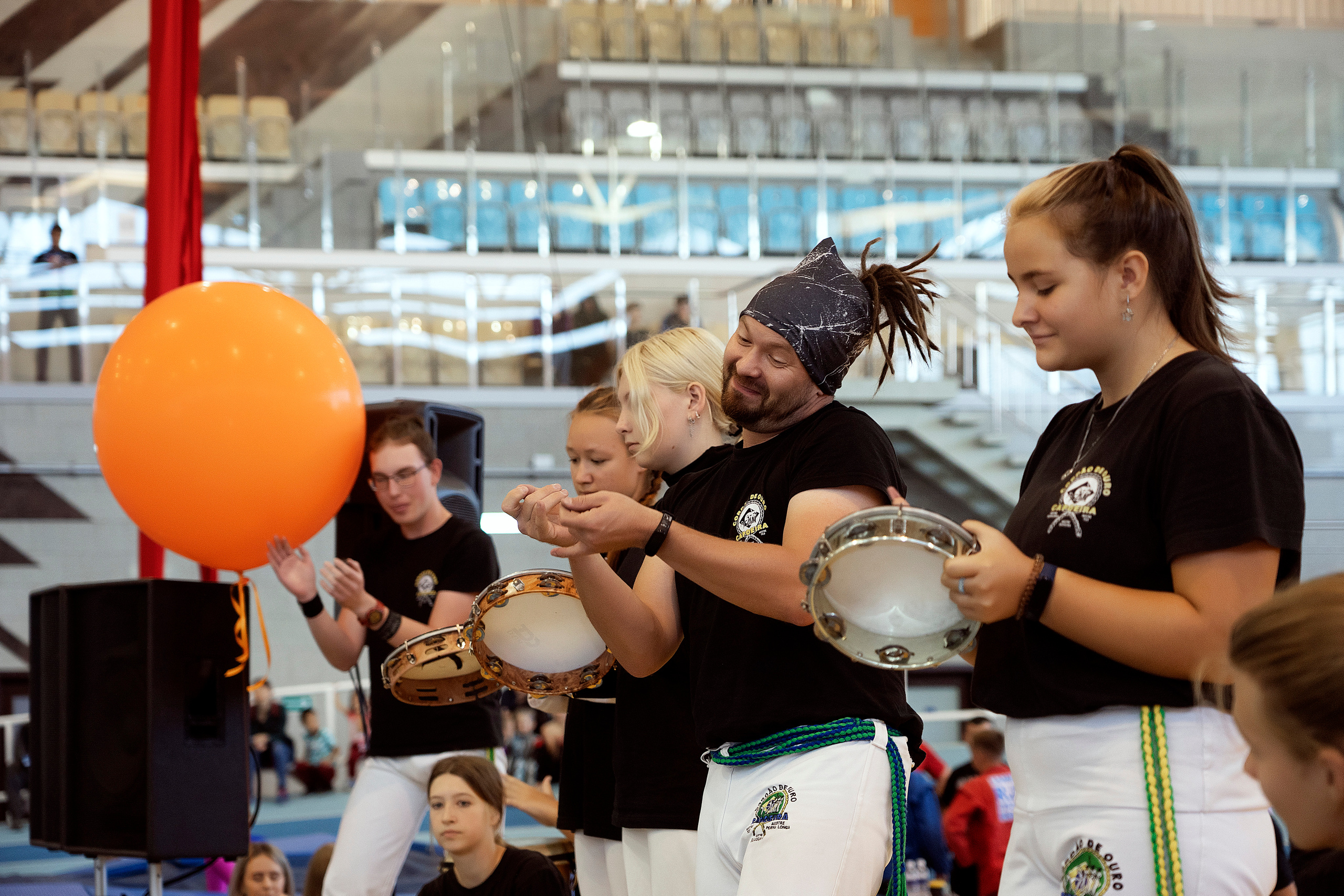 Все любят спорт. Байкал-арена. 10лет. Семейный, детский и школьный фотограф в Иркутске Алёна Зорка