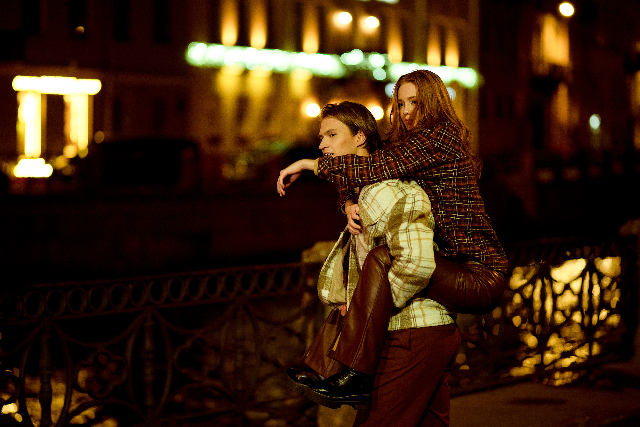 Влюбленные в Питер. Семейный, детский и школьный фотограф в Иркутске Алёна Зорка