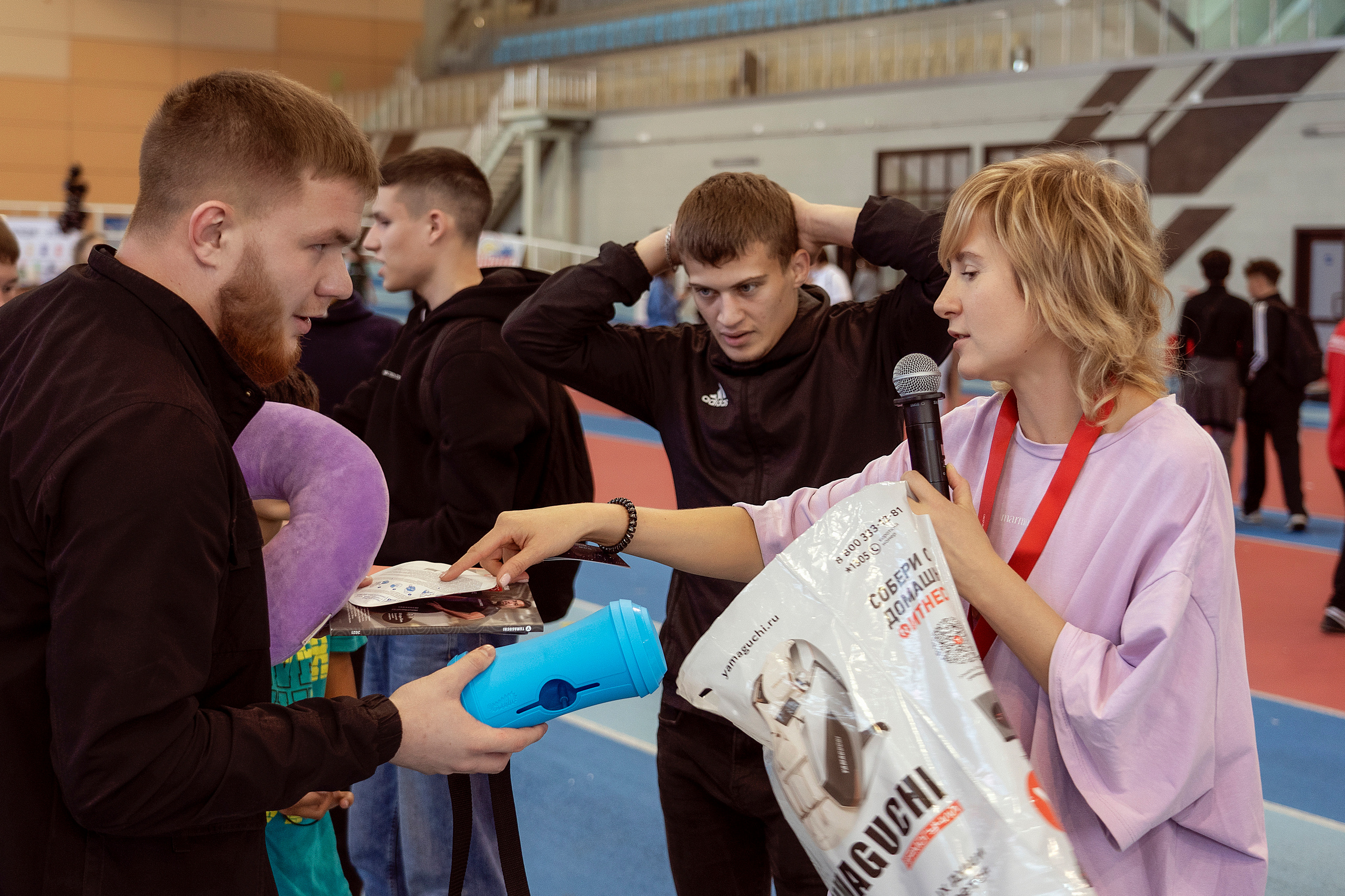 Все любят спорт. Байкал-арена. 10лет. Семейный, детский и школьный фотограф в Иркутске Алёна Зорка