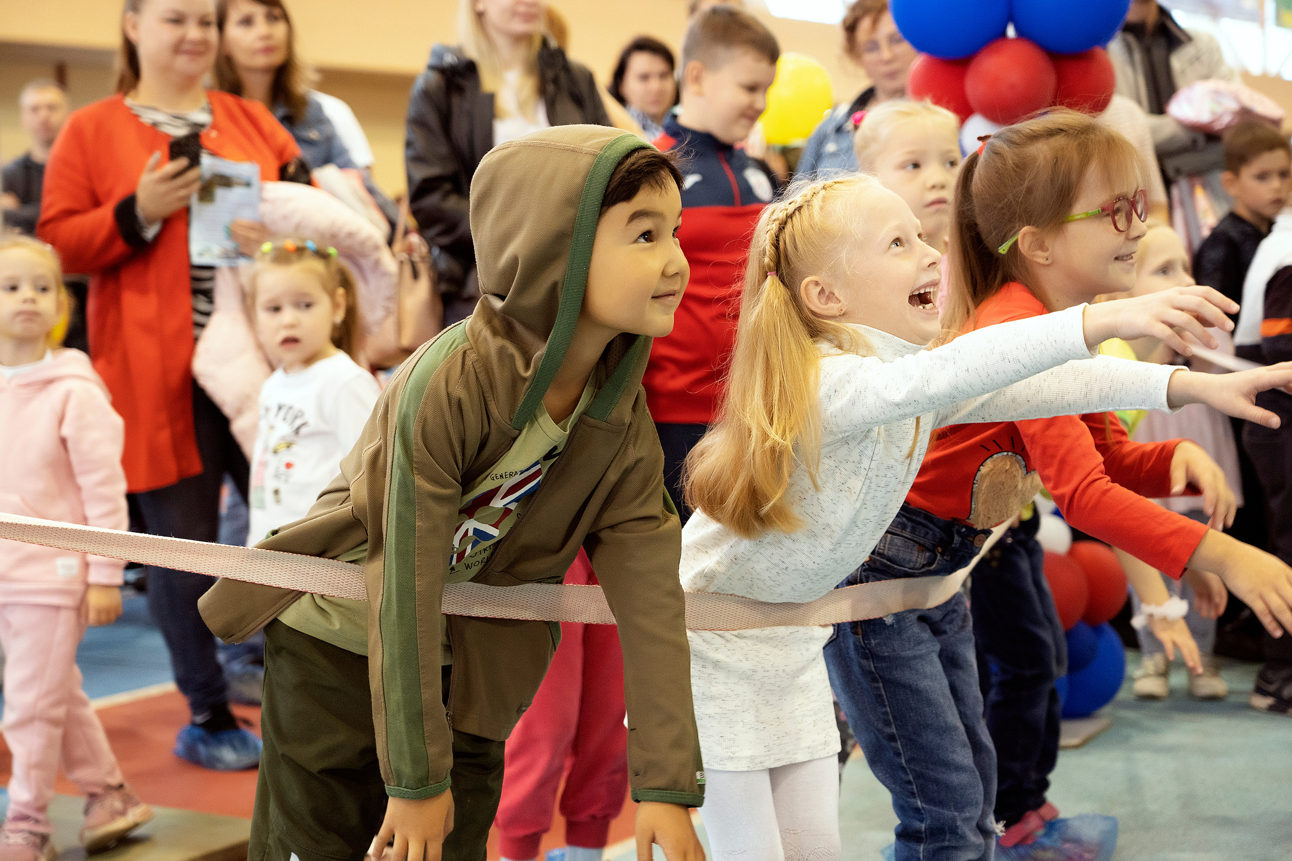 Все любят спорт. Байкал-арена. 10лет. Семейный, детский и школьный фотограф в Иркутске Алёна Зорка