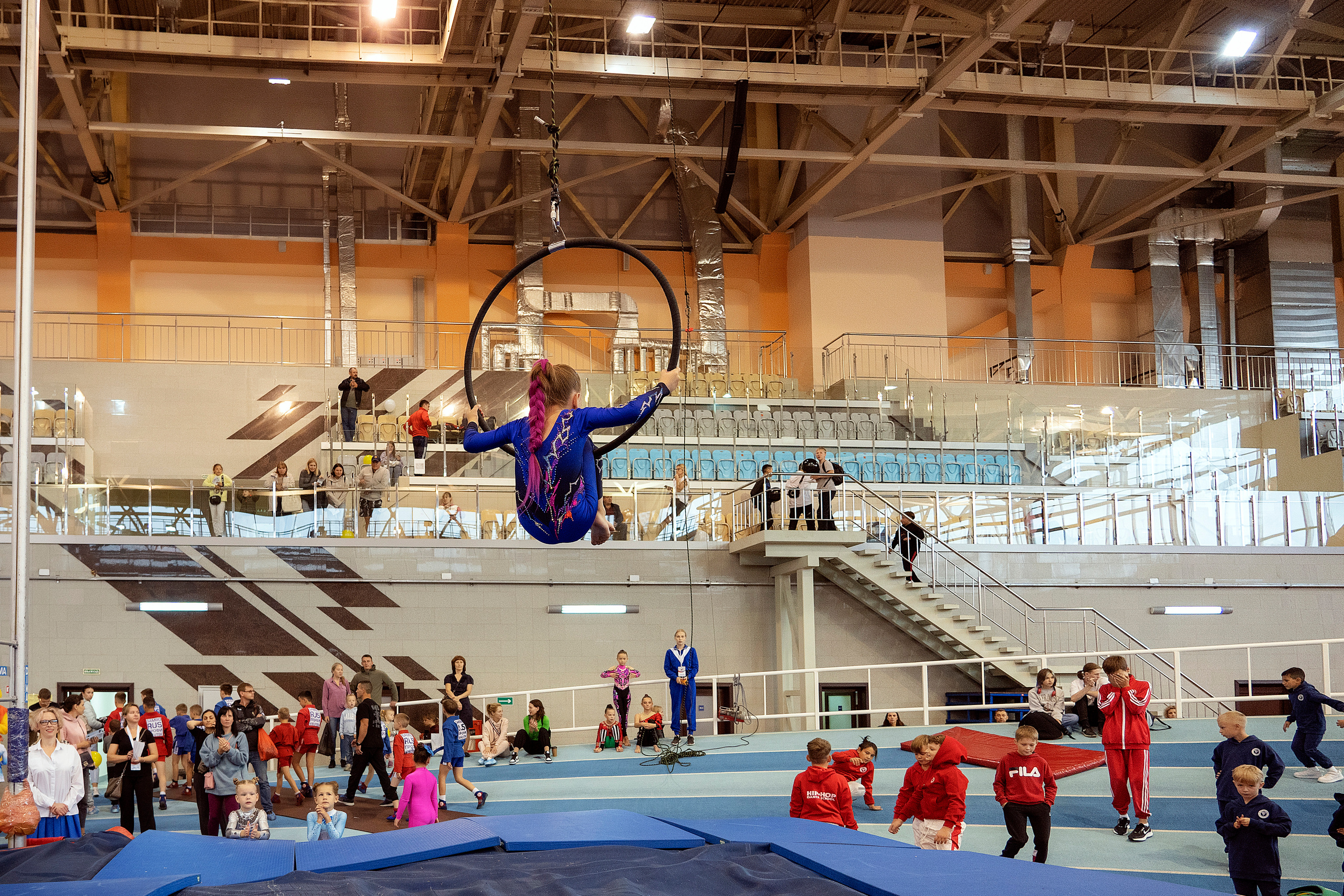 Все любят спорт. Байкал-арена. 10лет. Семейный, детский и школьный фотограф в Иркутске Алёна Зорка