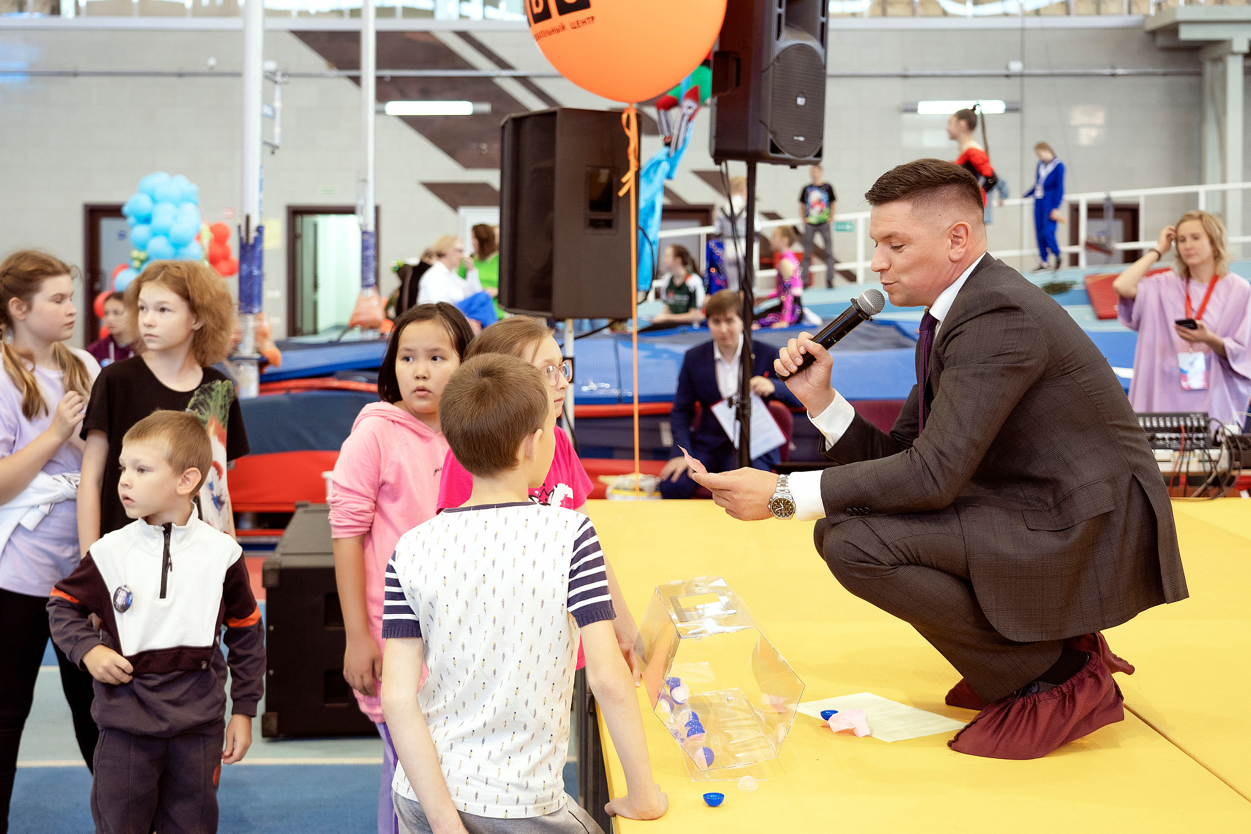 Все любят спорт. Байкал-арена. 10лет. Семейный, детский и школьный фотограф в Иркутске Алёна Зорка