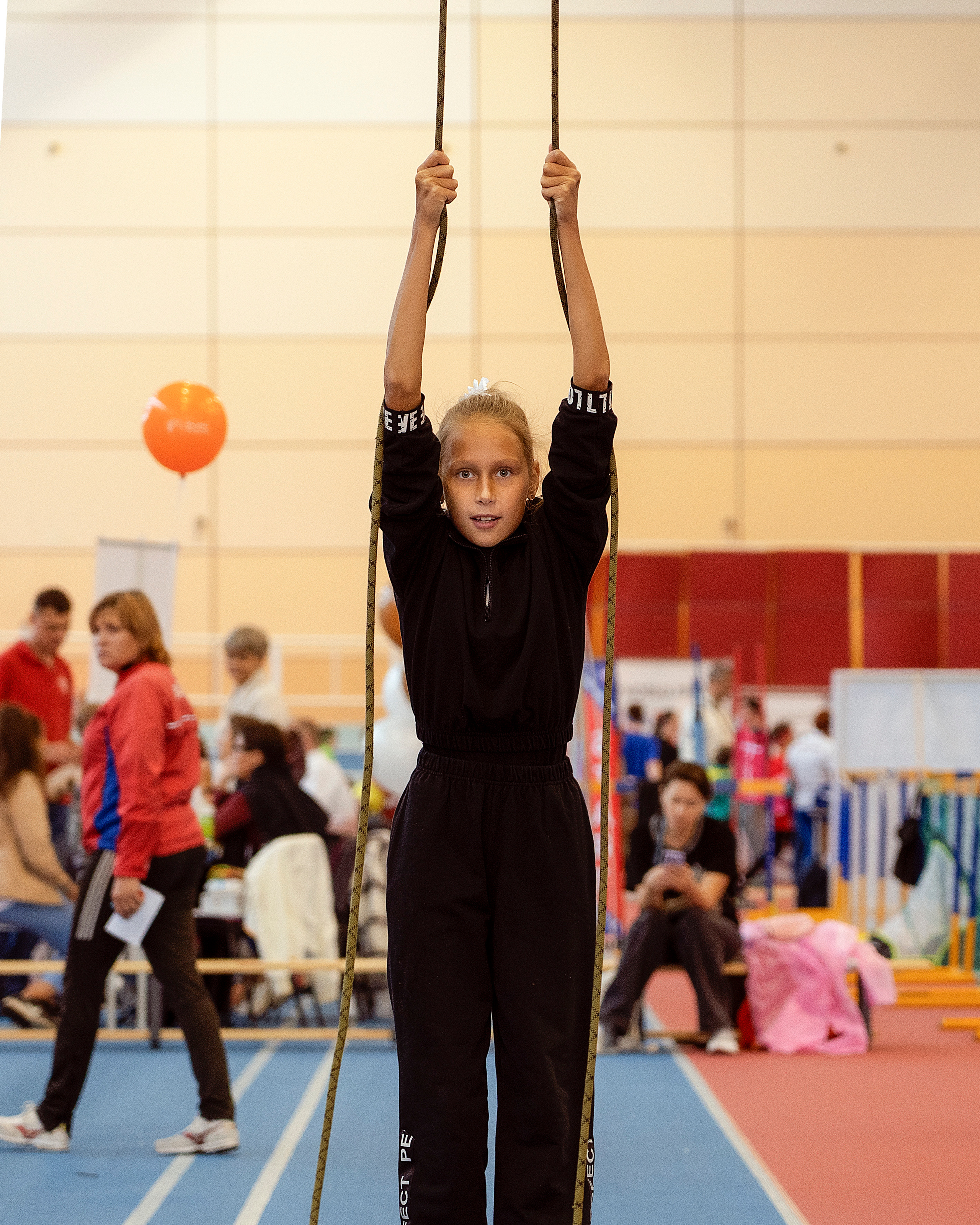 Все любят спорт. Байкал-арена. 10лет. Семейный, детский и школьный фотограф в Иркутске Алёна Зорка